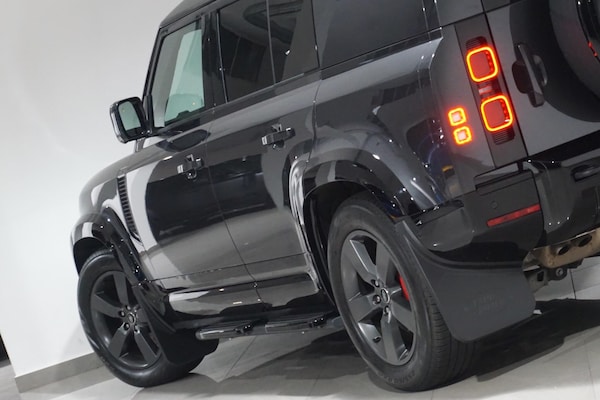 Used Land Rover Defender 110 2023 for sale - 75669915: Photo 36