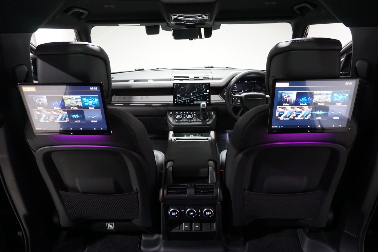 Used Land Rover Defender 110 for sale - 76472565: Photo 10