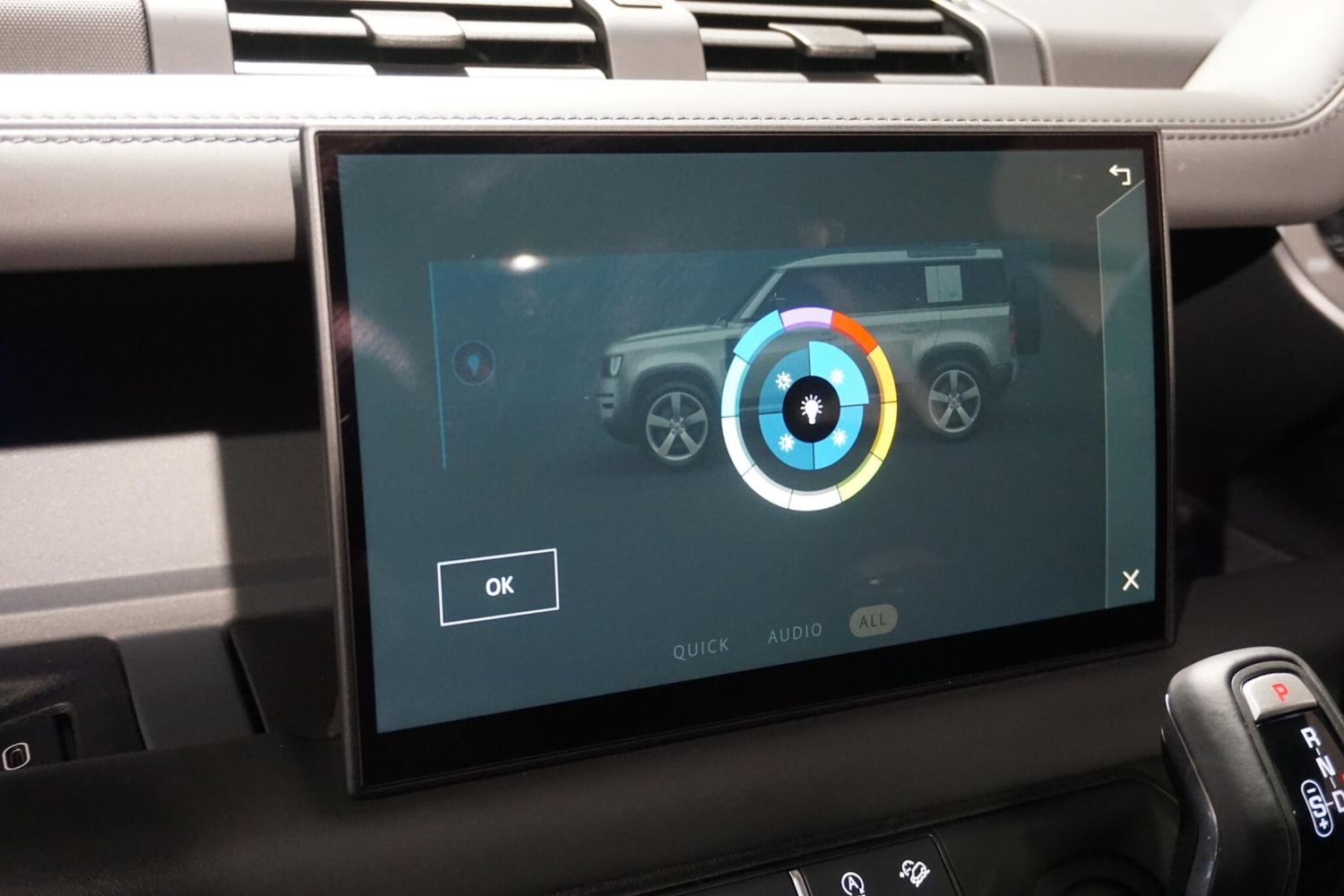 Used Land Rover Defender 110 for sale - 76472565: Photo 22