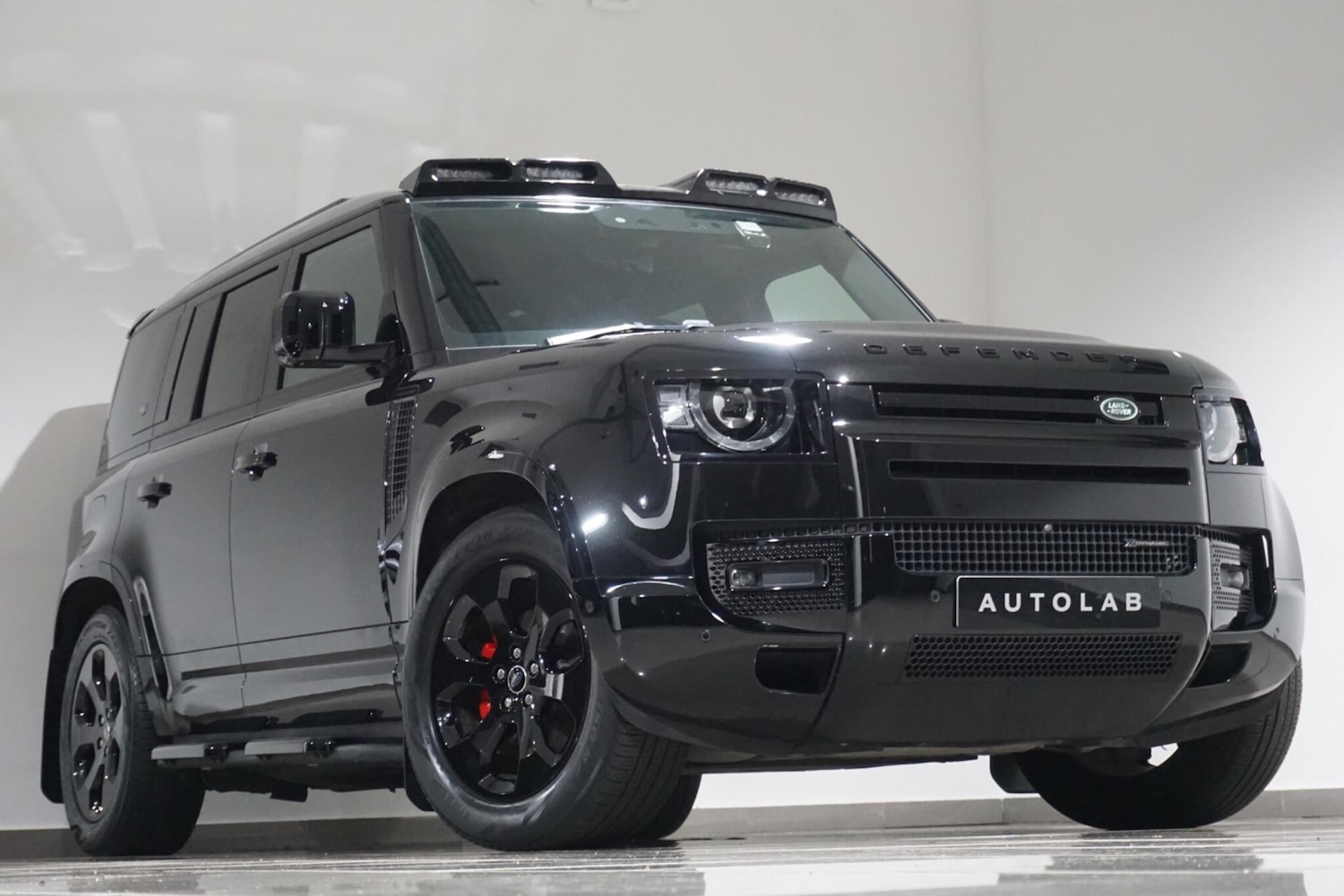 Used Land Rover Defender 110 for sale - 76472565: Photo 33