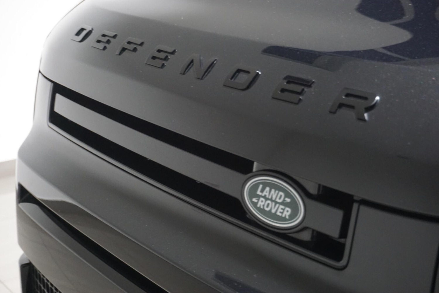 Used Land Rover Defender 110 for sale - 76472565: Photo 80