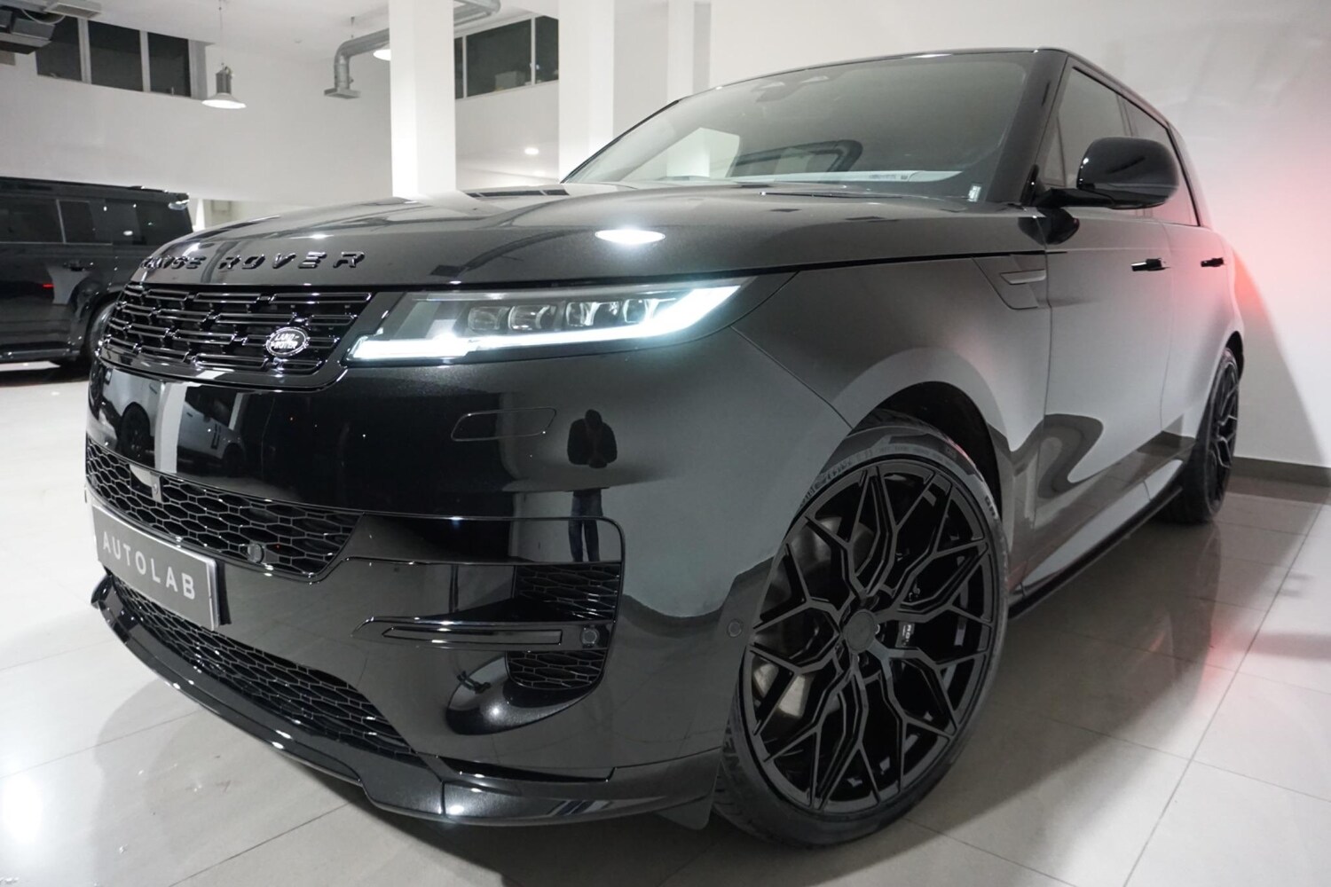 Used Land Rover Range Rover Sport for sale - 78170516: Photo 25