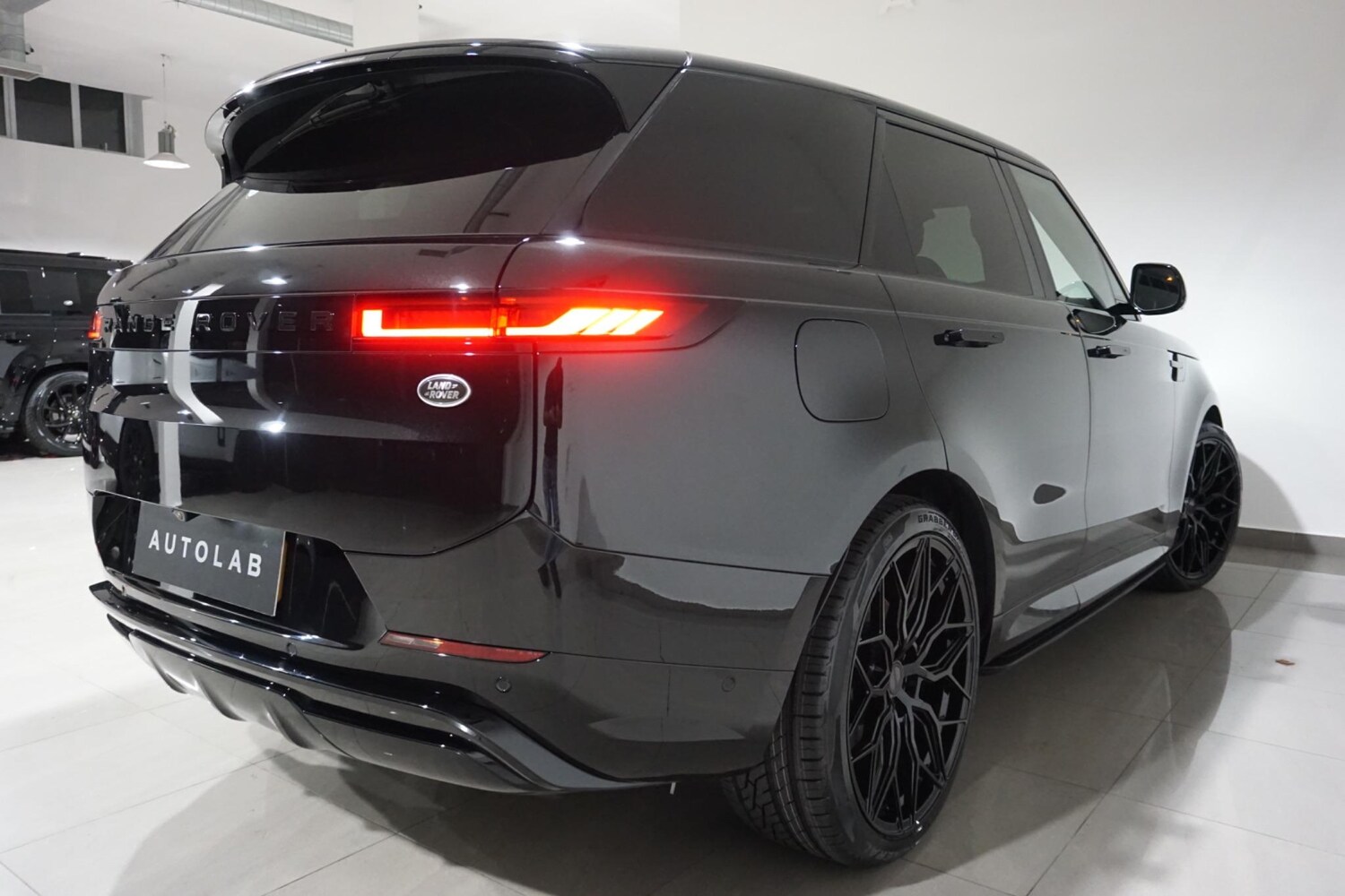 Used Land Rover Range Rover Sport for sale - 78170516: Photo 28