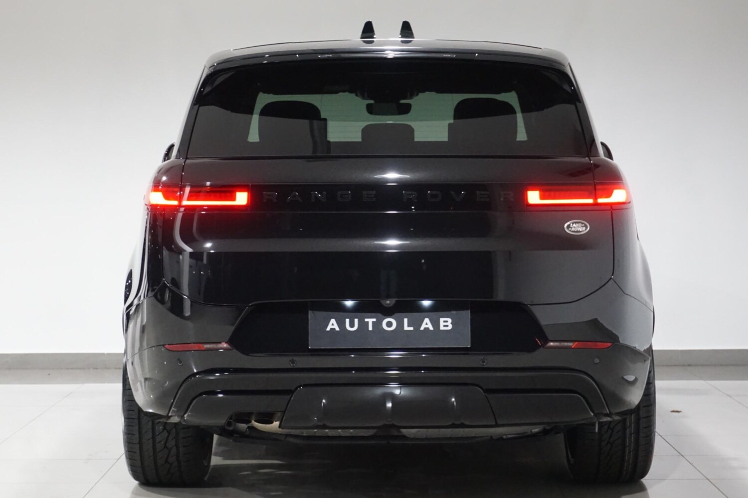 Used Land Rover Range Rover Sport for sale - 78170516: Photo 8