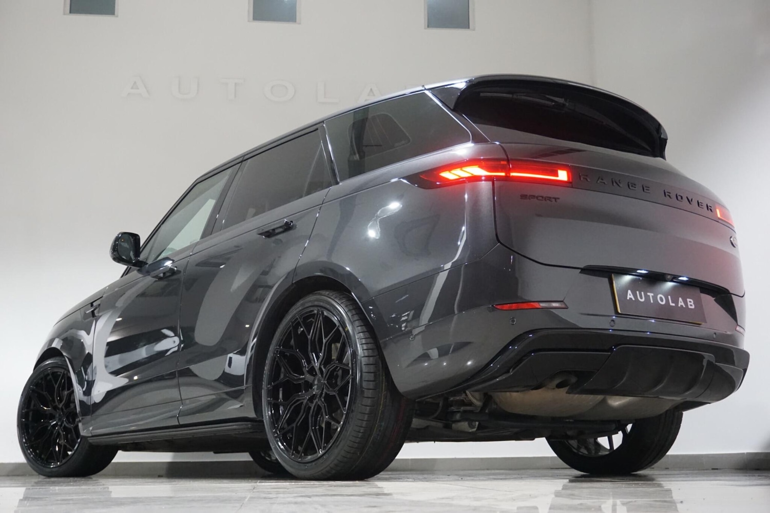 Used Land Rover Range Rover Sport for sale - 76952423: Photo 34