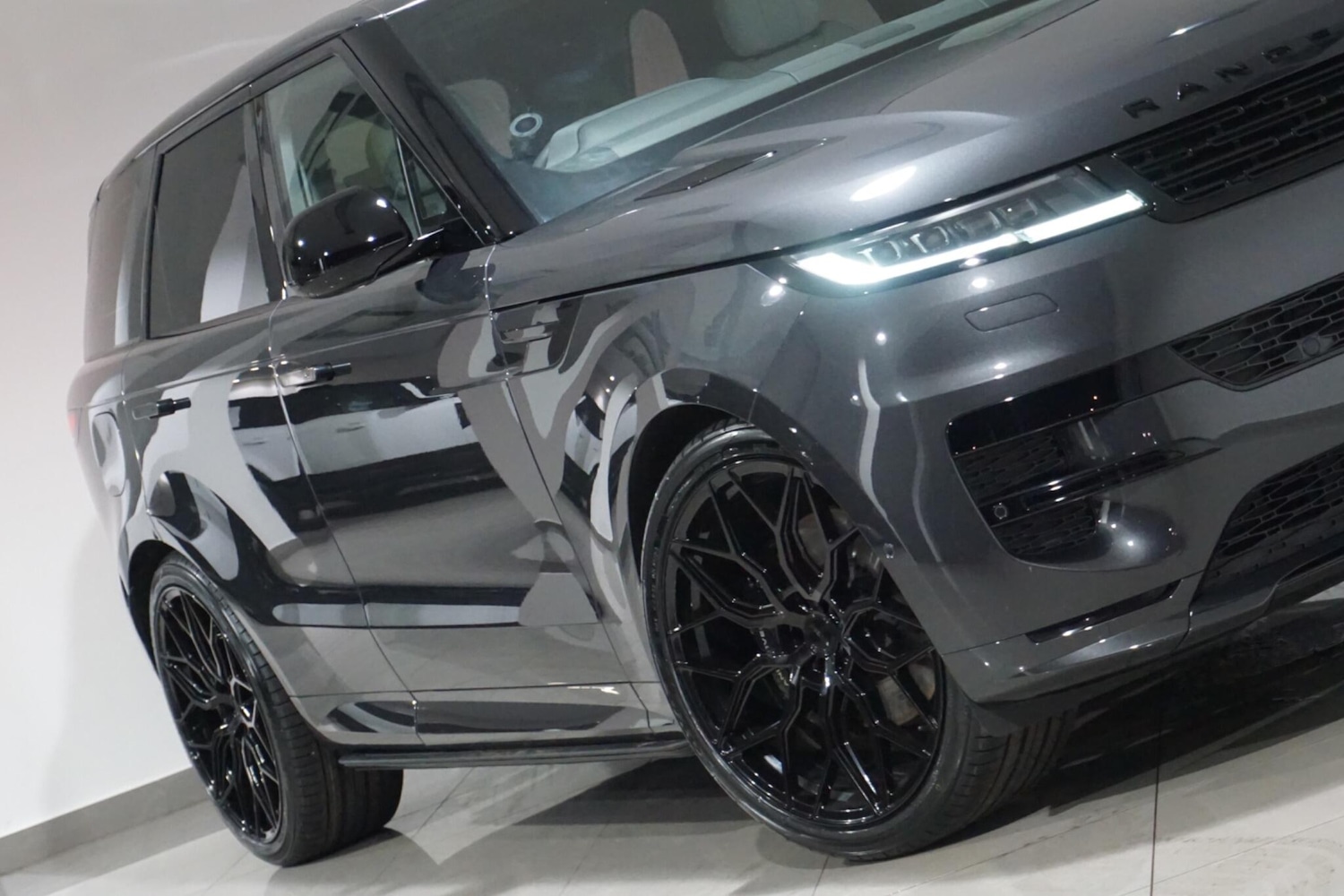 Used Land Rover Range Rover Sport for sale - 76952423: Photo 41