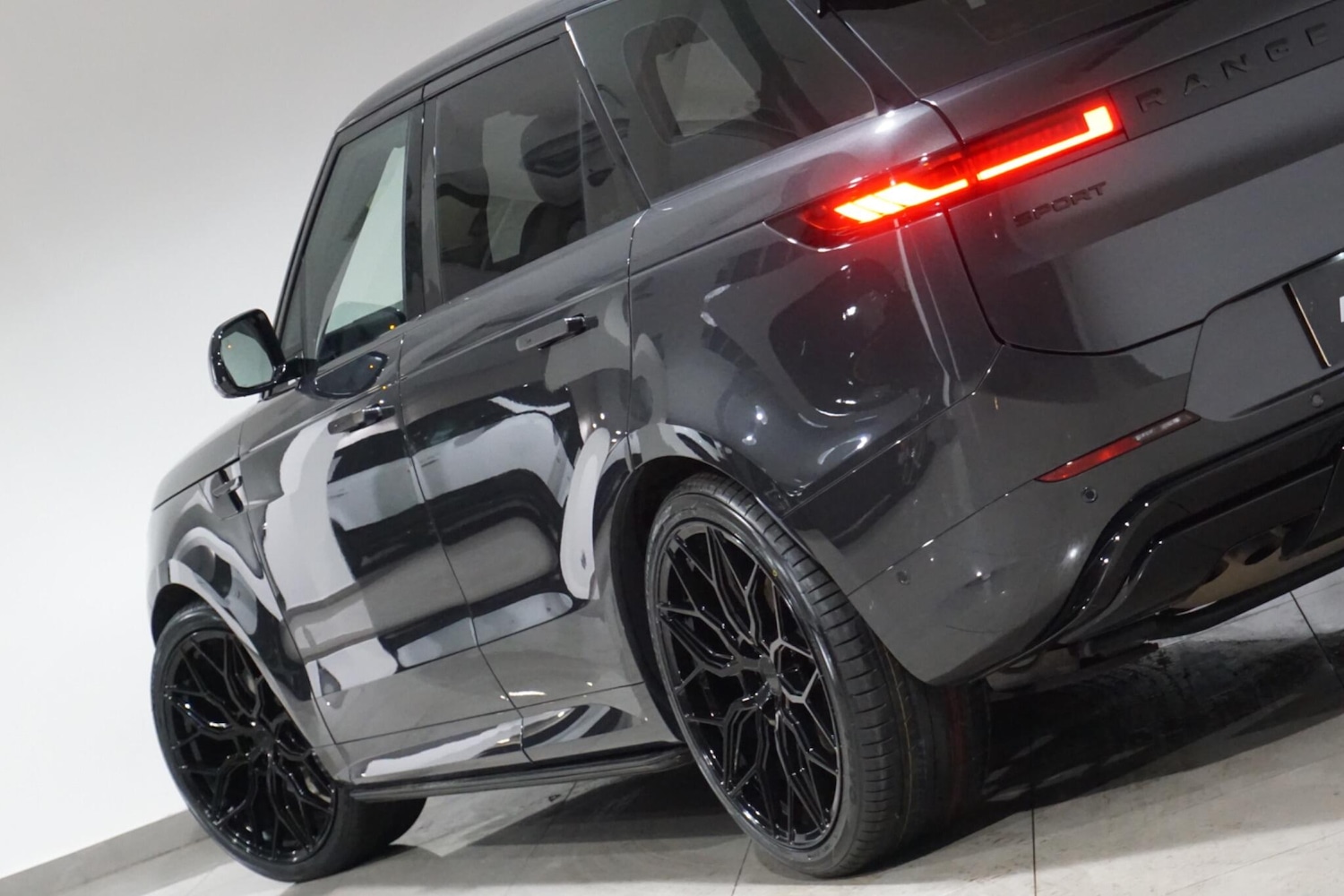 Used Land Rover Range Rover Sport for sale - 76952423: Photo 42