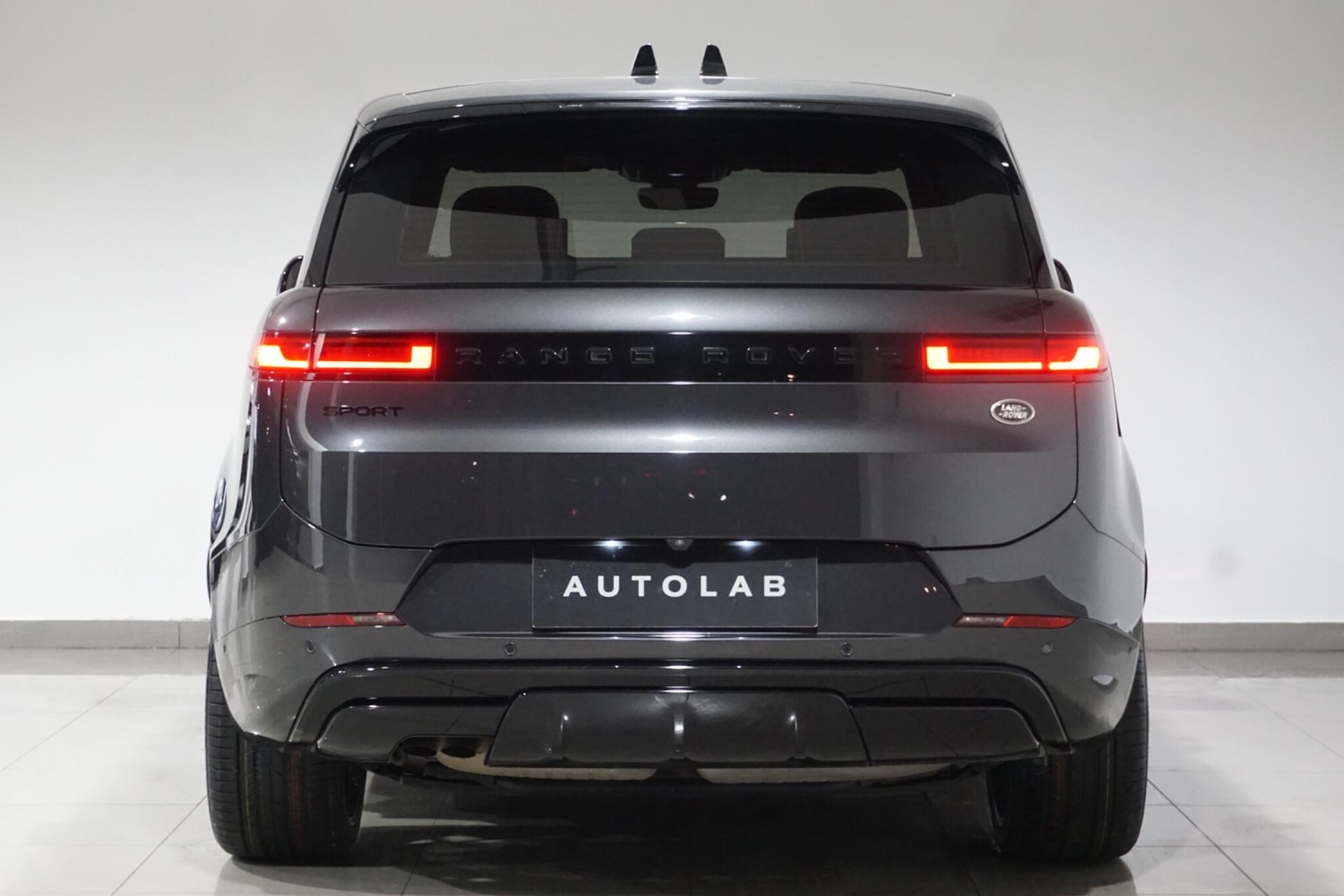 Used Land Rover Range Rover Sport for sale - 76952423: Photo 8