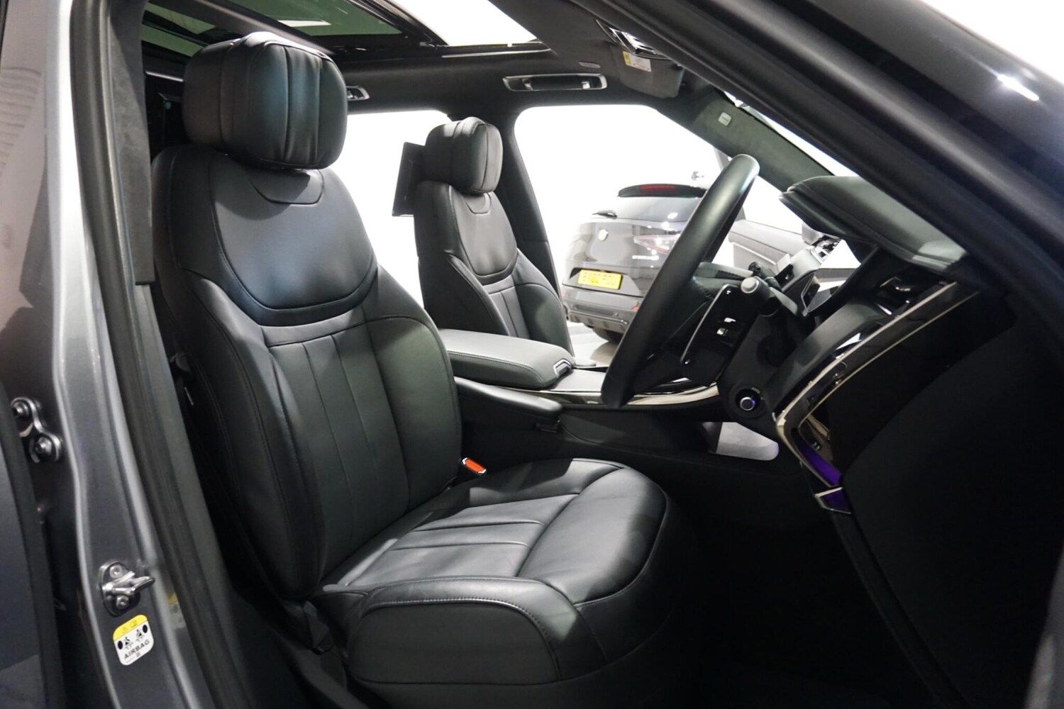 Used Land Rover Range Rover Sport 2024 for sale - 76084814: Photo 10
