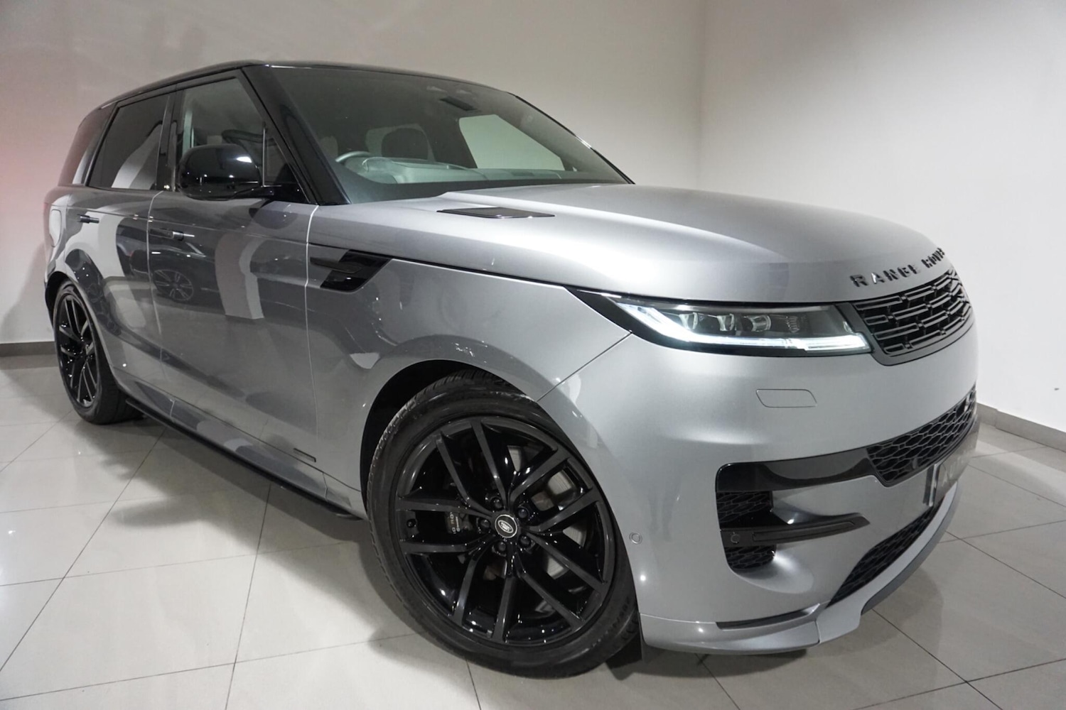 Used Land Rover Range Rover Sport 2024 for sale - 76084814: Photo 25