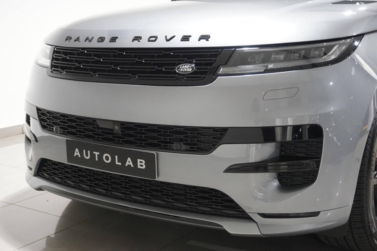 Used Land Rover Range Rover Sport 2024 for sale - 76084814: Photo 70