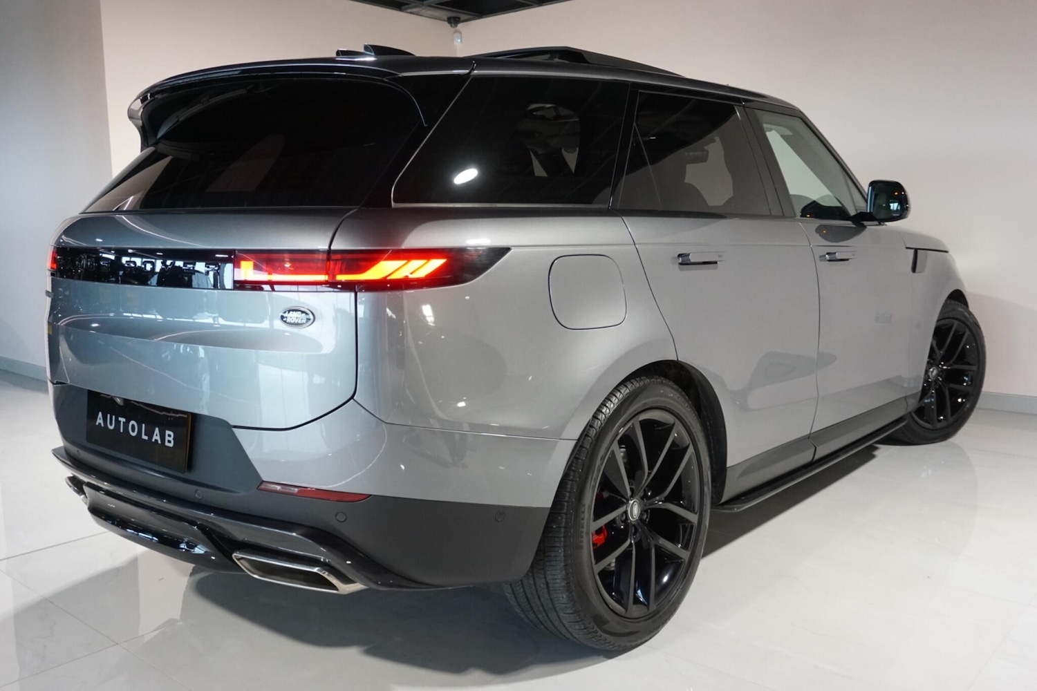 Used Land Rover Range Rover Sport 2023 for sale - 77229691: Photo 31