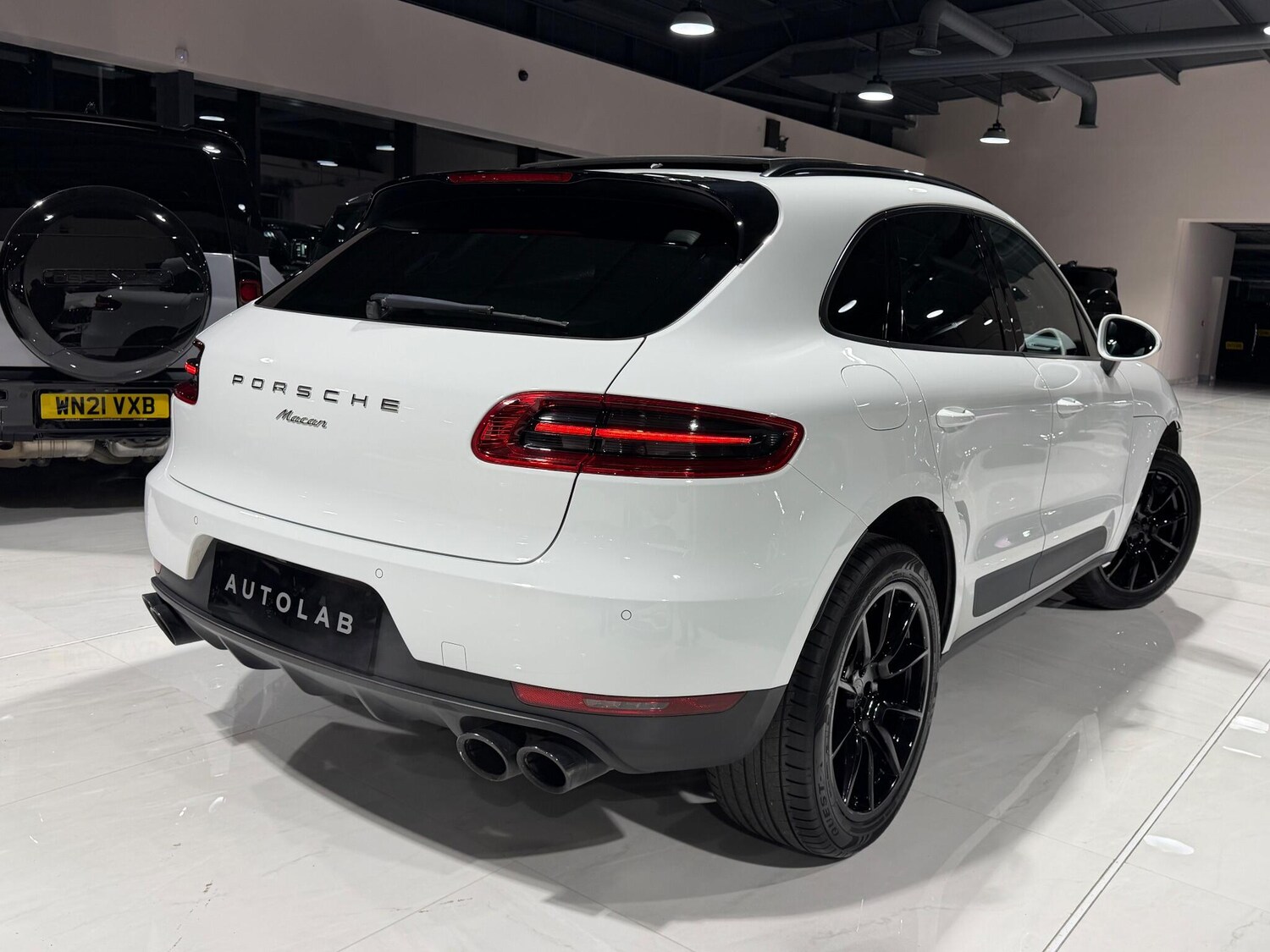 Used Porsche Macan for sale - 76913496: Photo 18