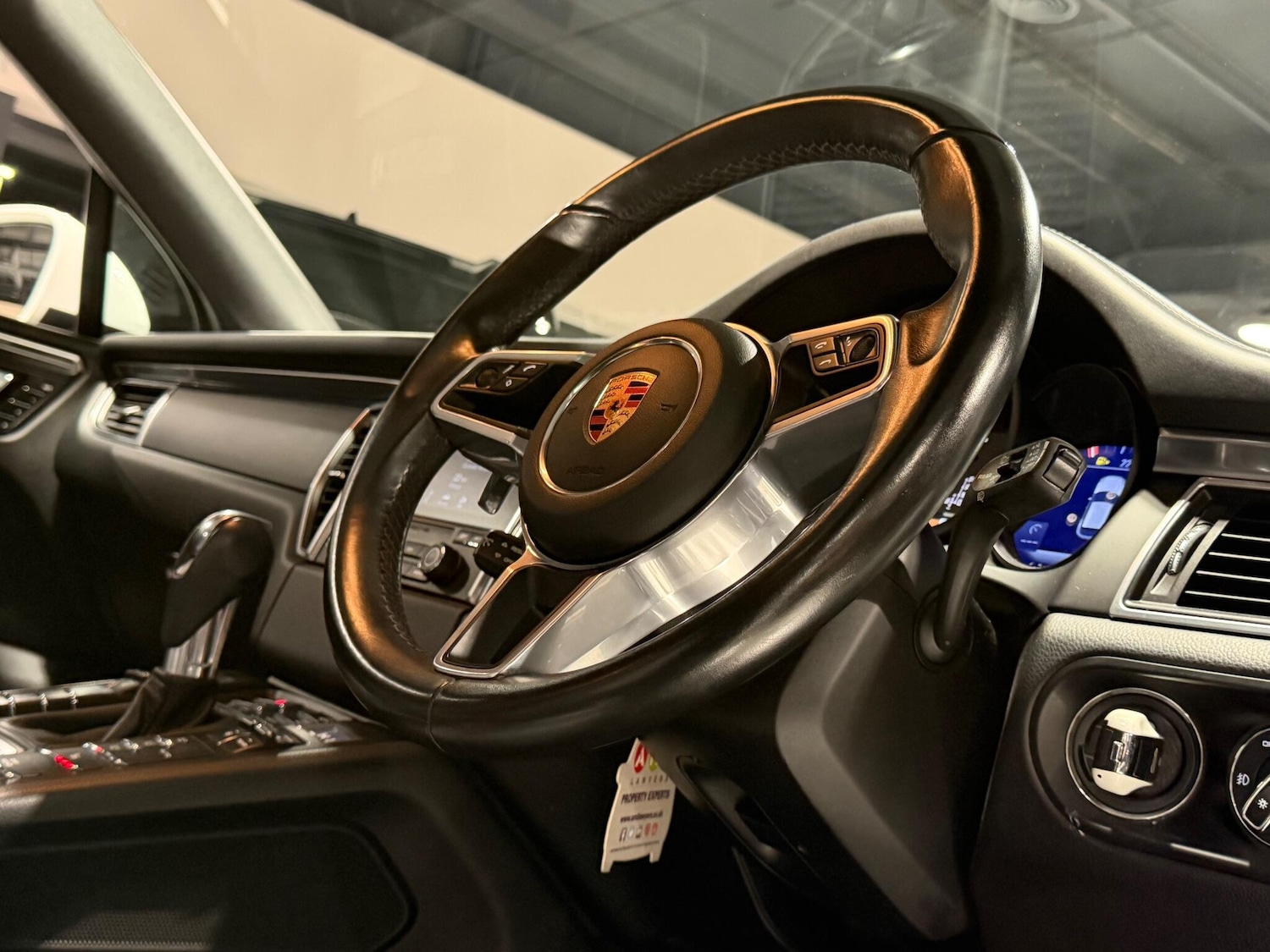 Used Porsche Macan for sale - 76913496: Photo 21