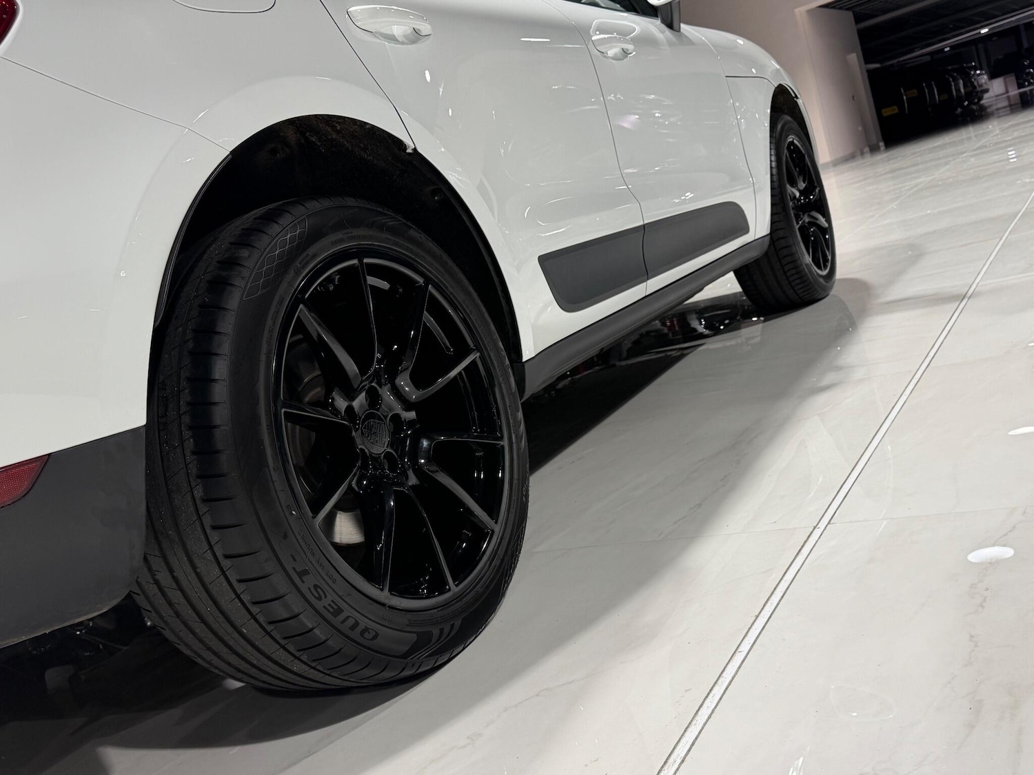 Used Porsche Macan for sale - 76913496: Photo 43