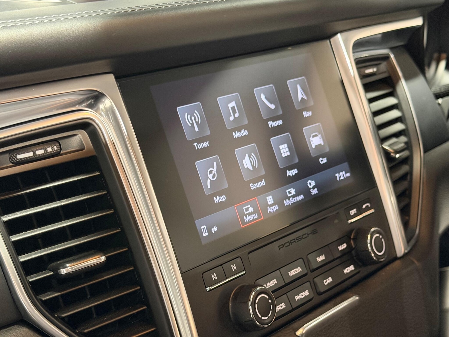 Used Porsche Macan for sale - 76913496: Photo 50