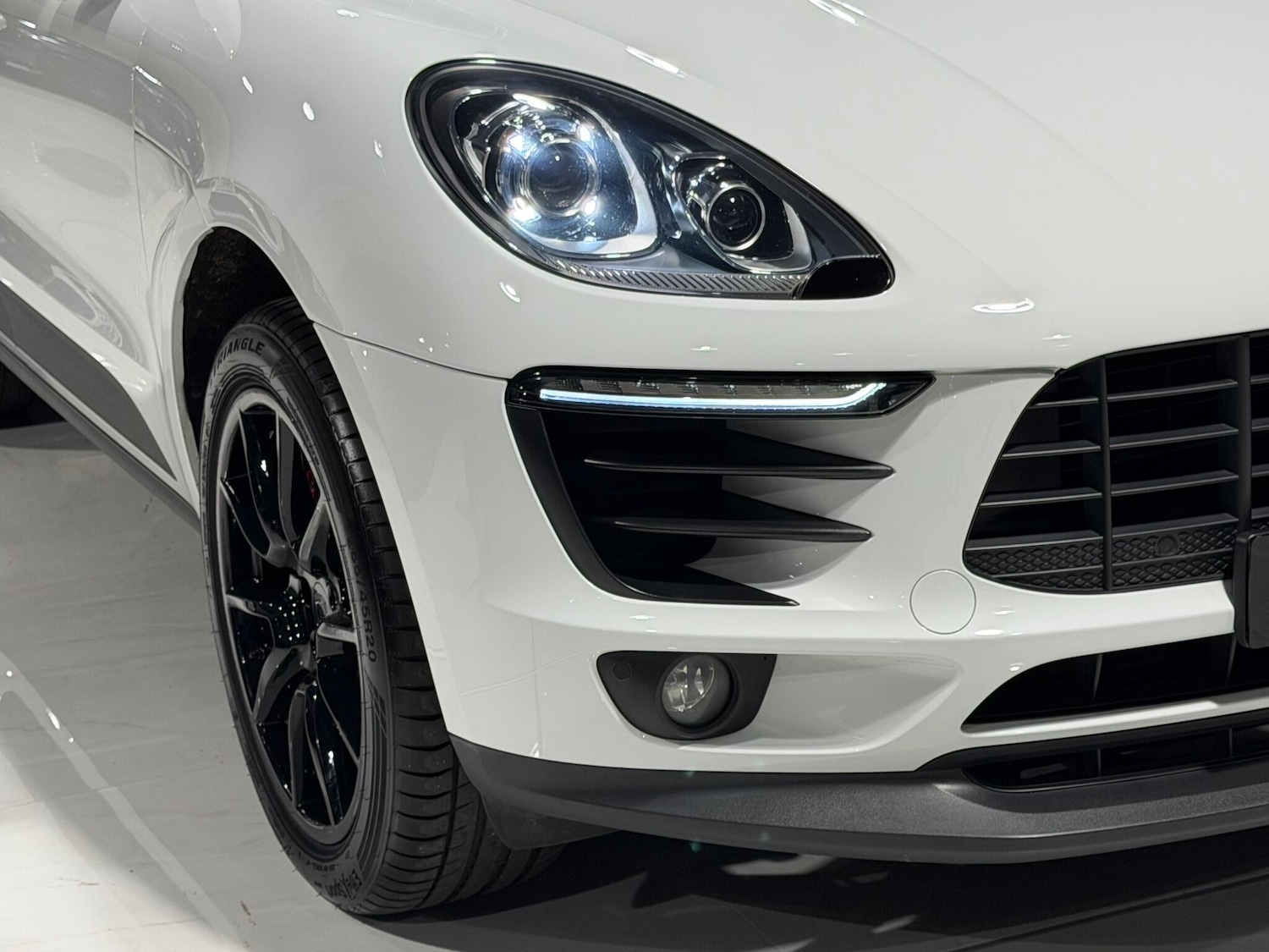 Used Porsche Macan for sale - 76913496: Photo 63