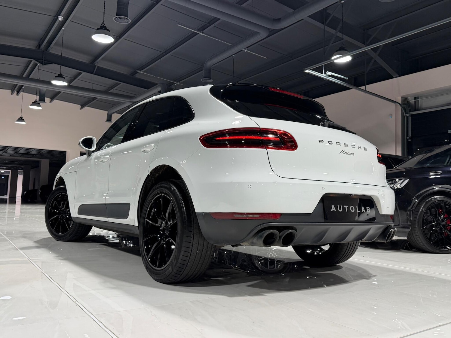 Used Porsche Macan for sale - 76913496: Photo 68