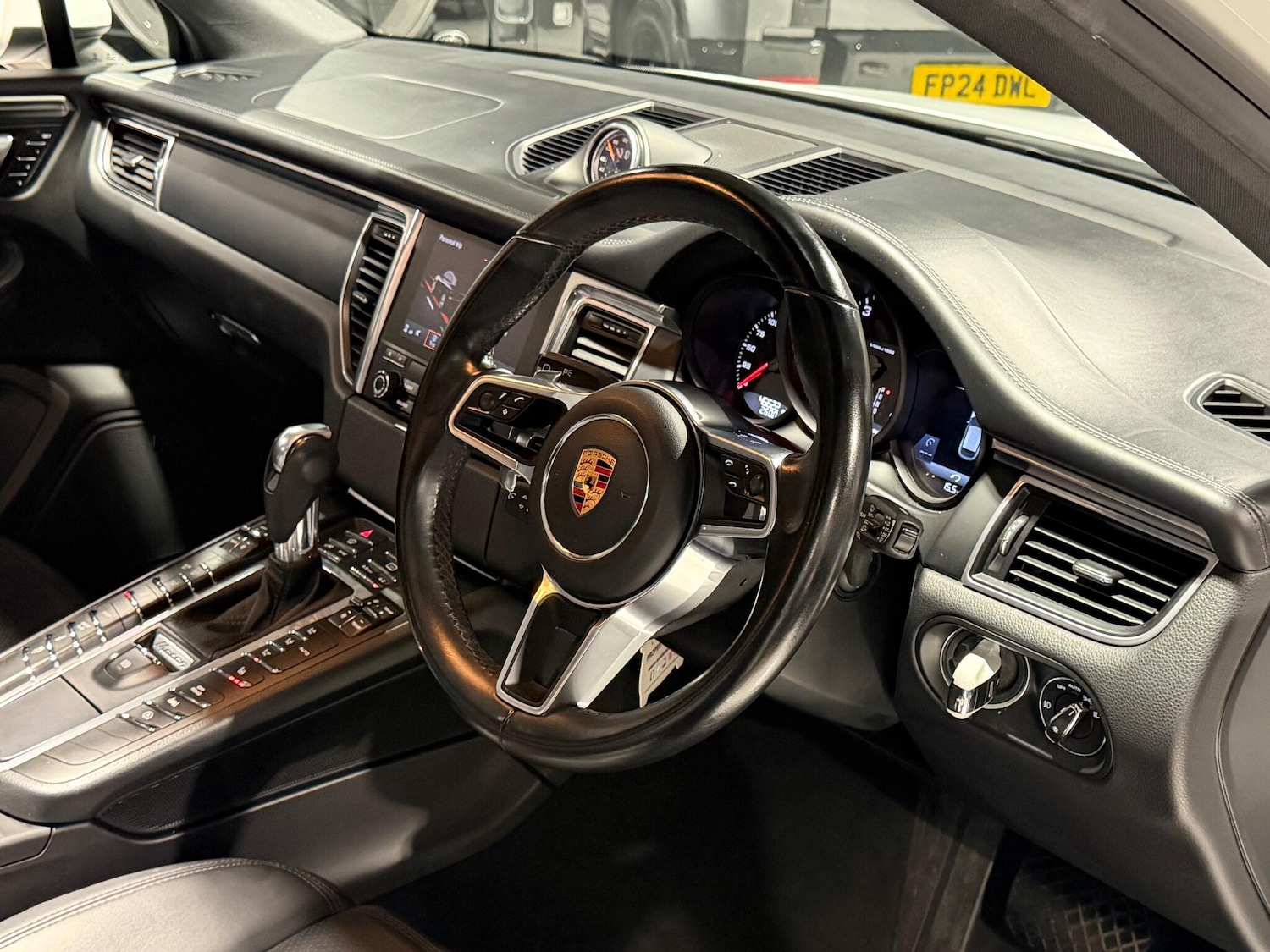 Used Porsche Macan for sale - 76913496: Photo 77