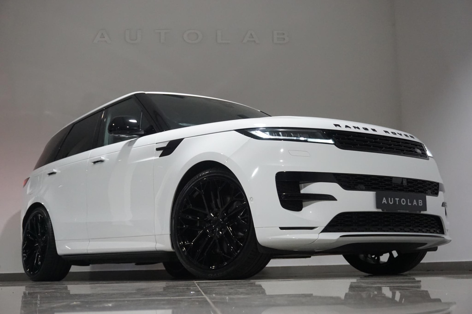 Used Land Rover Range Rover Sport for sale - 76476487: Photo 32