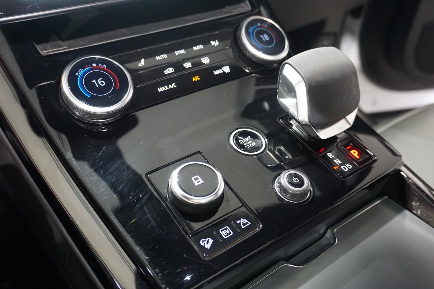 Used Land Rover Range Rover Sport for sale - 76476487: Photo 64