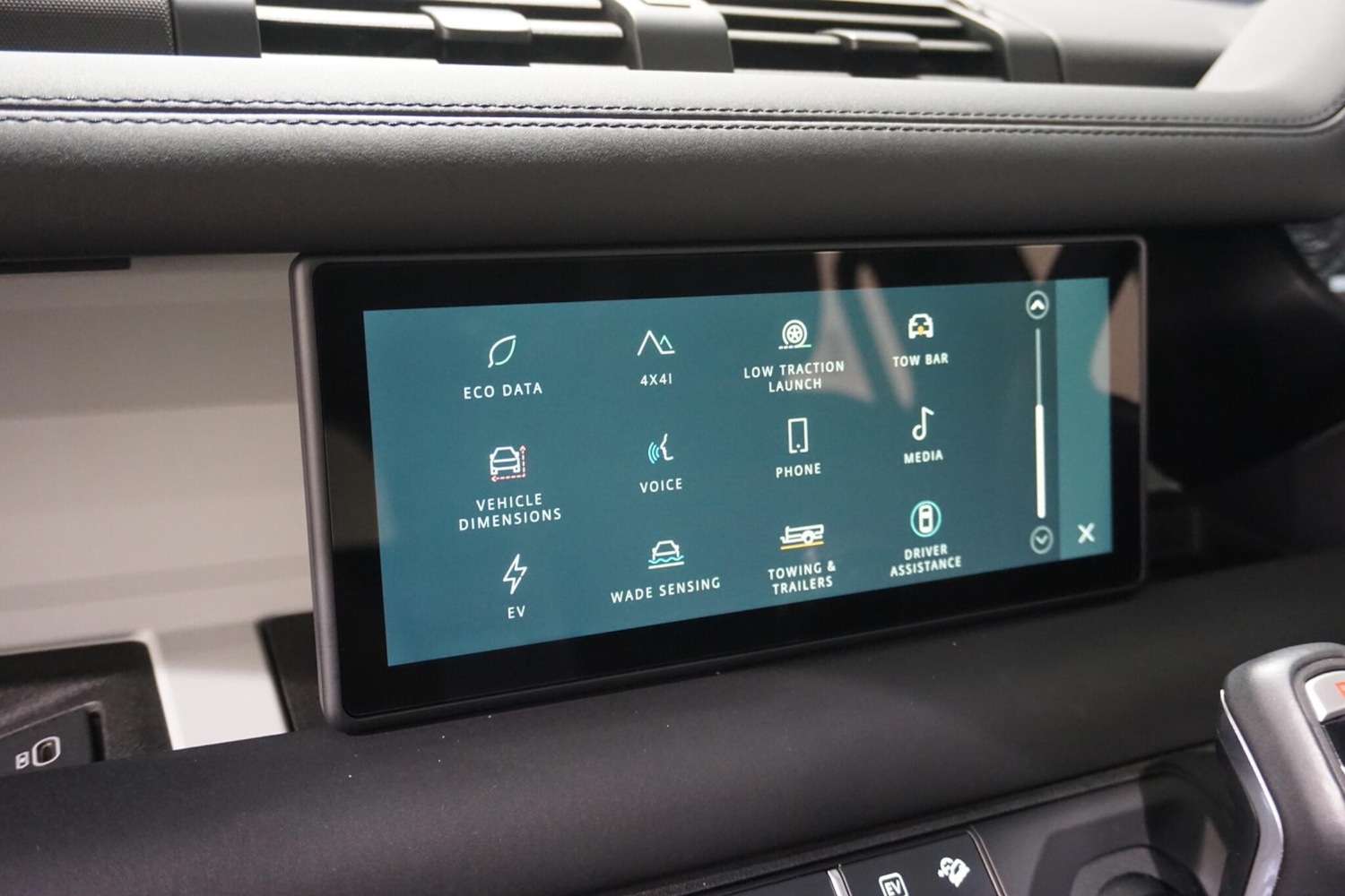 Used Land Rover Defender 110 for sale - 76476482: Photo 63