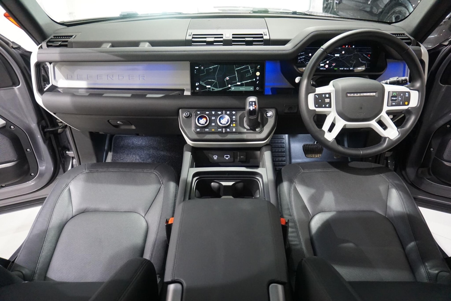 Used Land Rover Defender 110 for sale - 76476482: Photo 9