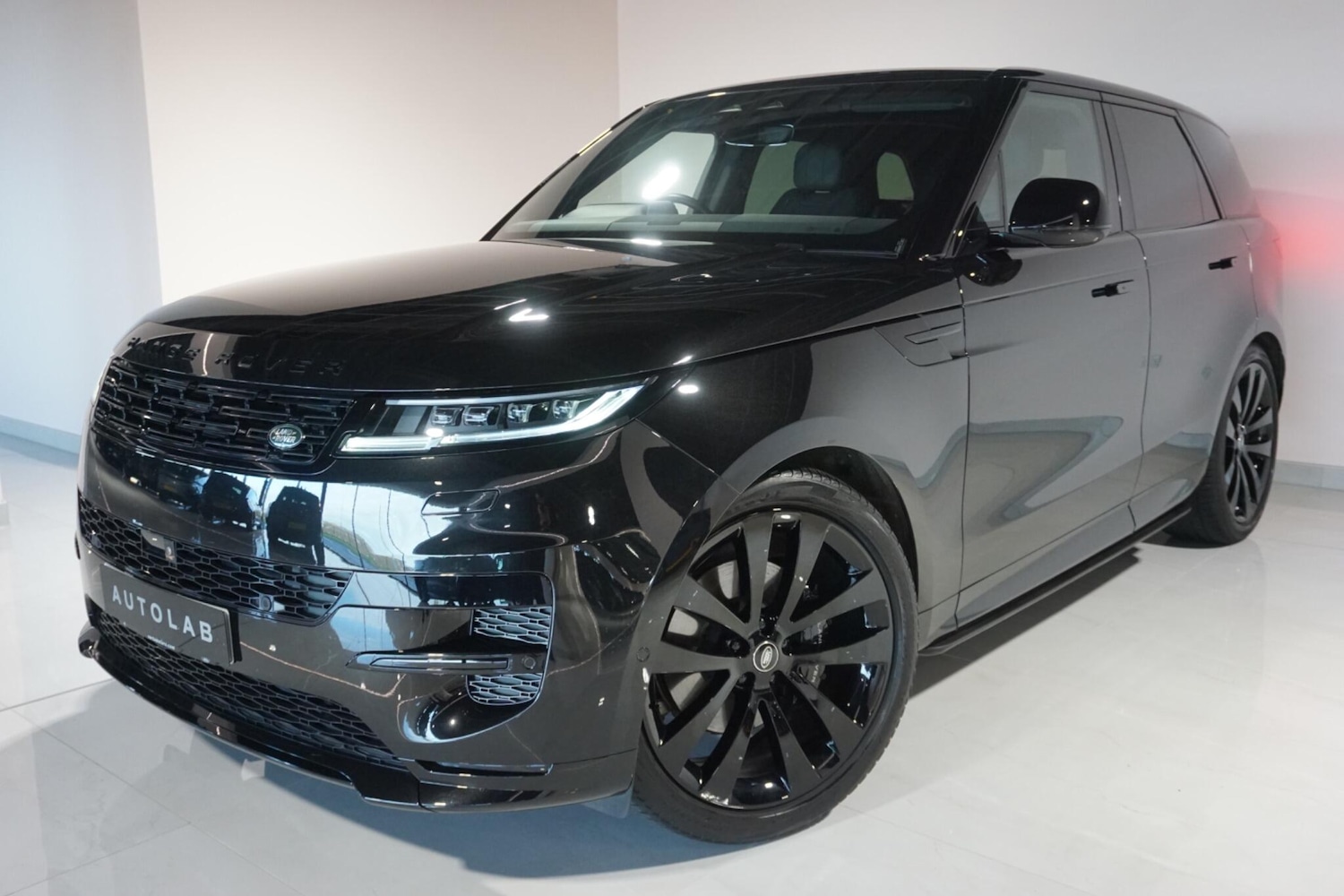 Used Land Rover Range Rover Sport 2024 for sale - 77215570: Photo 24