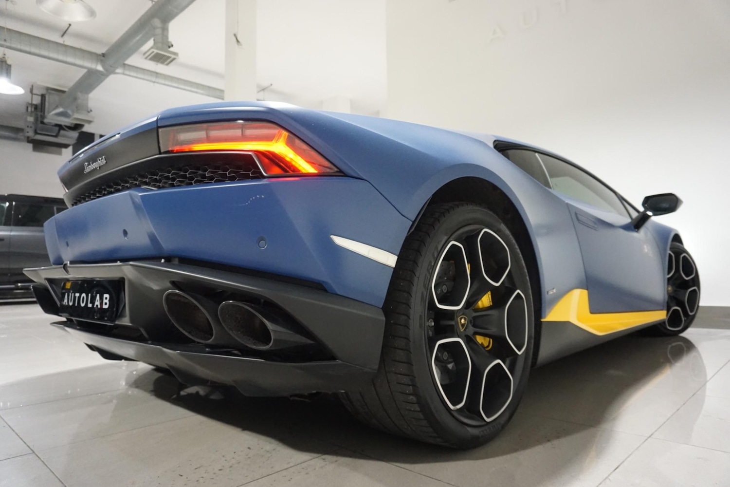 Used Lamborghini Huracan 2016 for sale - 76987775: Photo 25