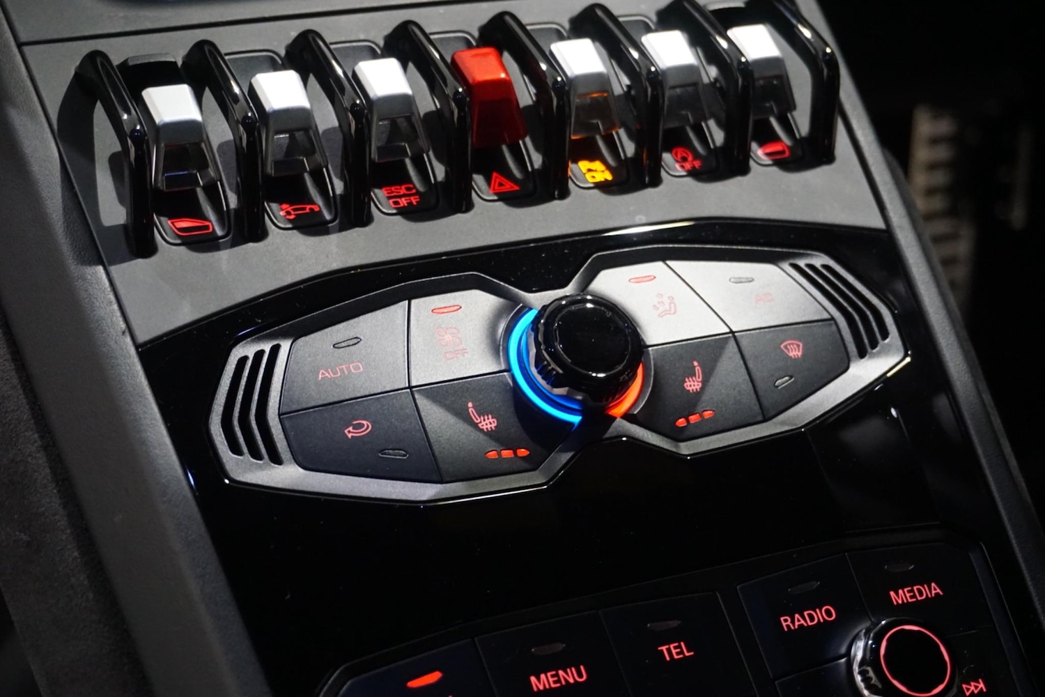 Used Lamborghini Huracan 2016 for sale - 76987775: Photo 57