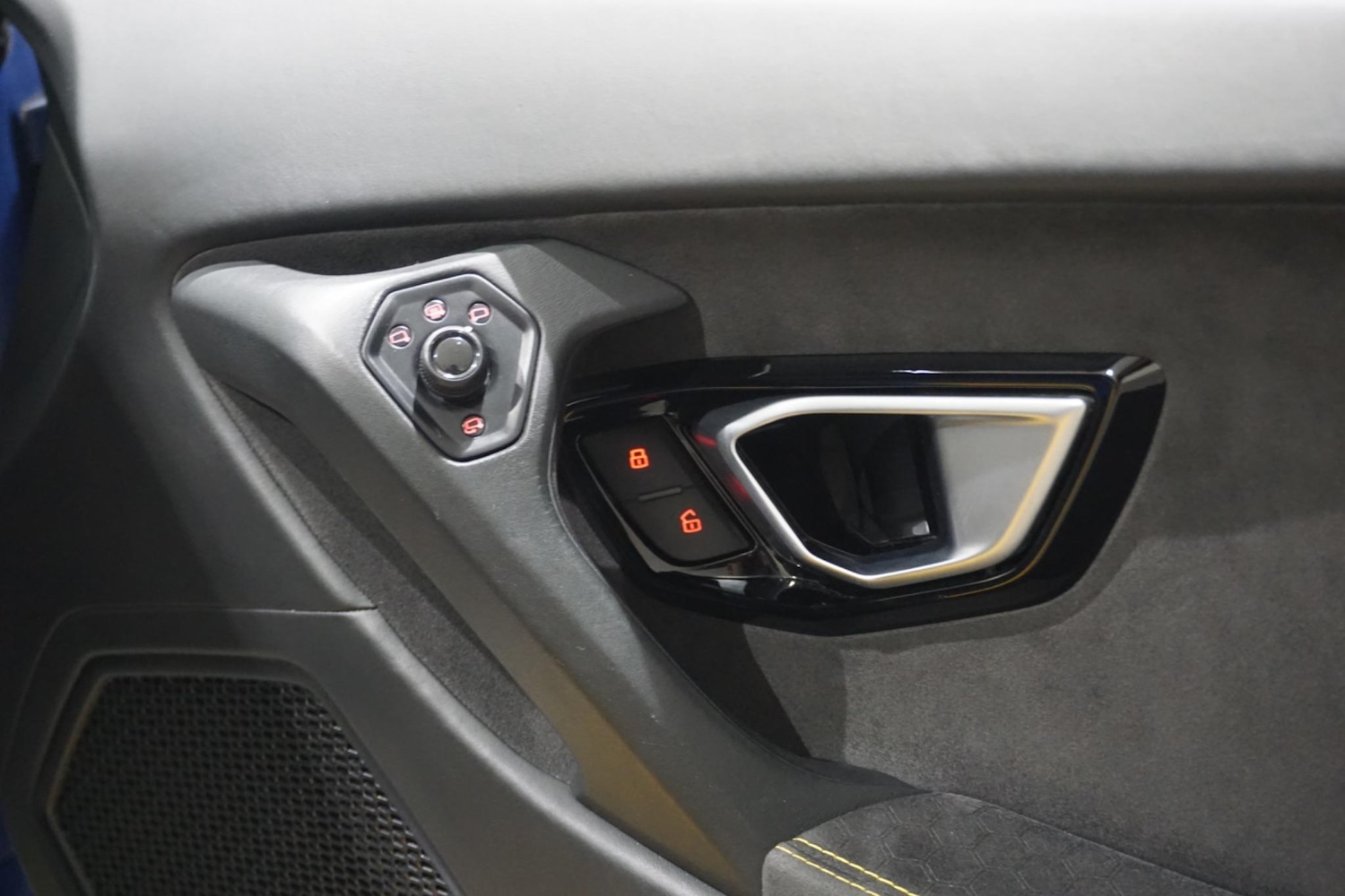 Used Lamborghini Huracan 2016 for sale - 76987775: Photo 63