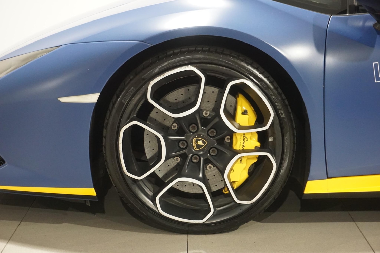 Used Lamborghini Huracan 2016 for sale - 76987775: Photo 73