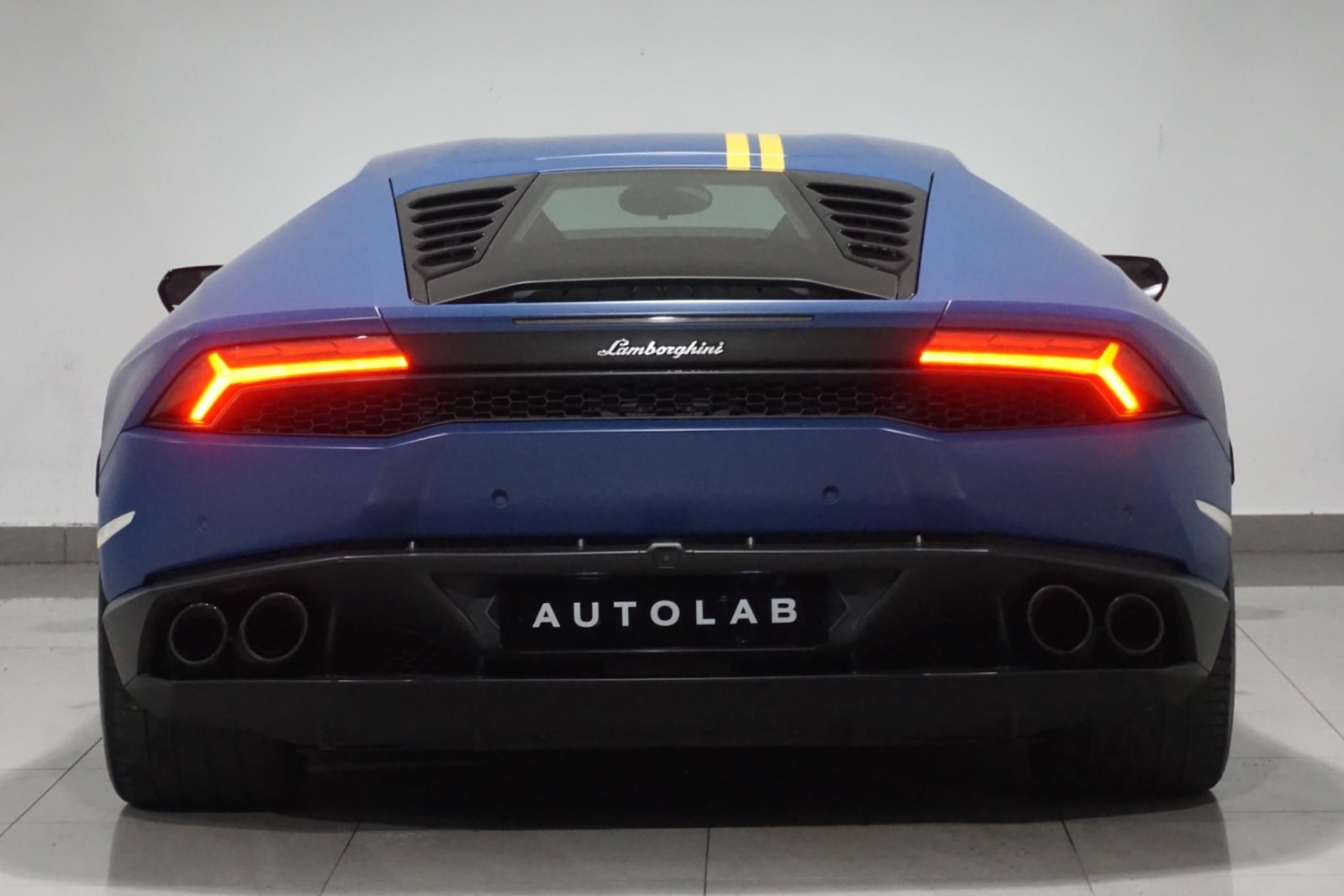 Used Lamborghini Huracan 2016 for sale - 76987775: Photo 8