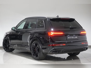 Used Audi Q7 2020 for sale - 75719930: Photo