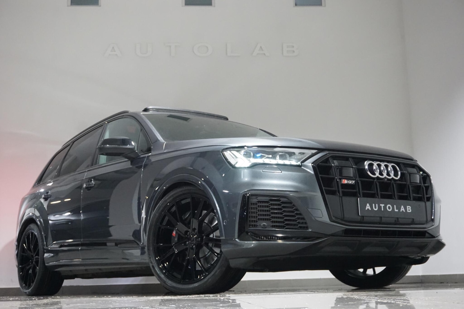 Used Audi Q7 2020 for sale - 76511785: Photo 35