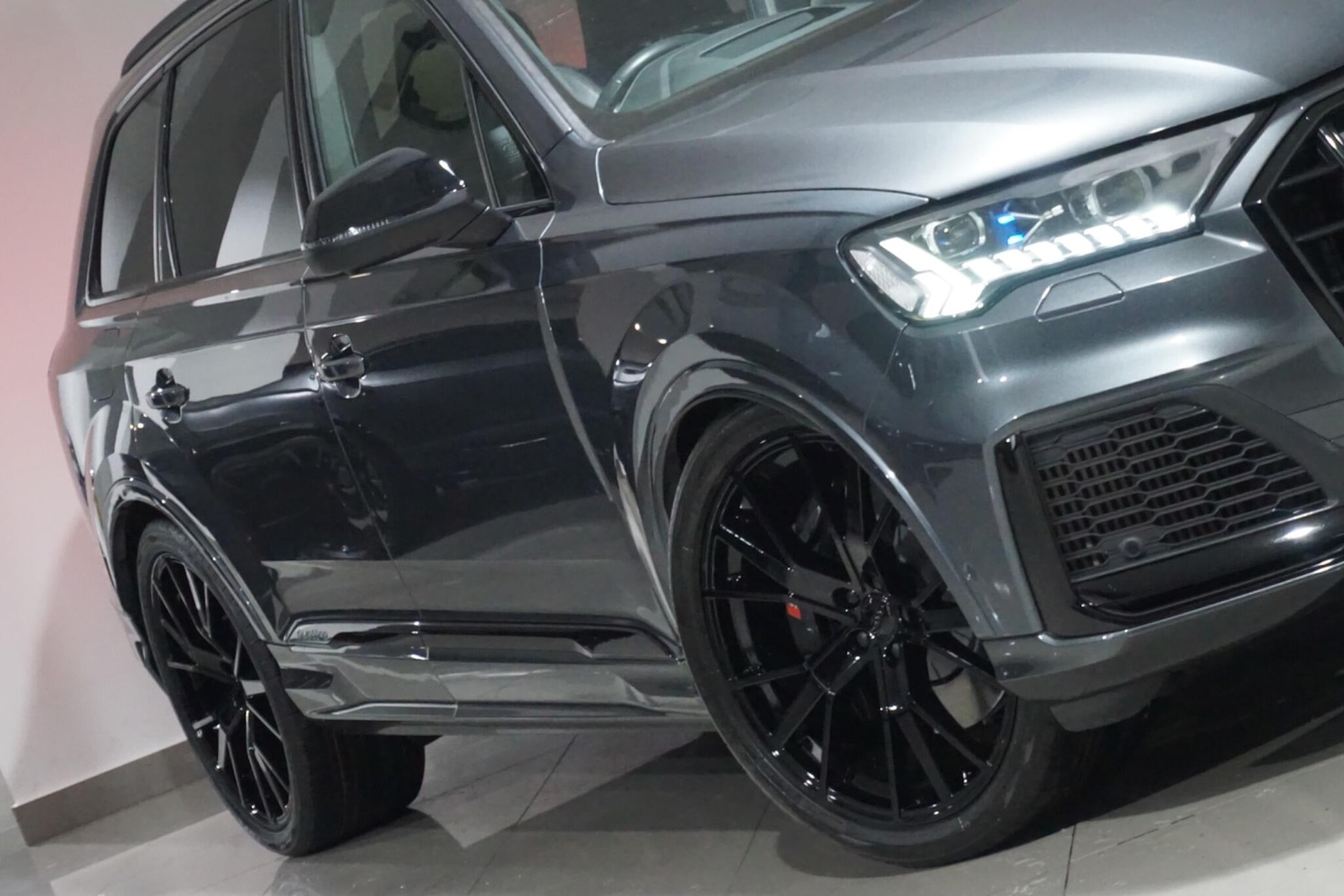 Used Audi Q7 2020 for sale - 76511785: Photo 44