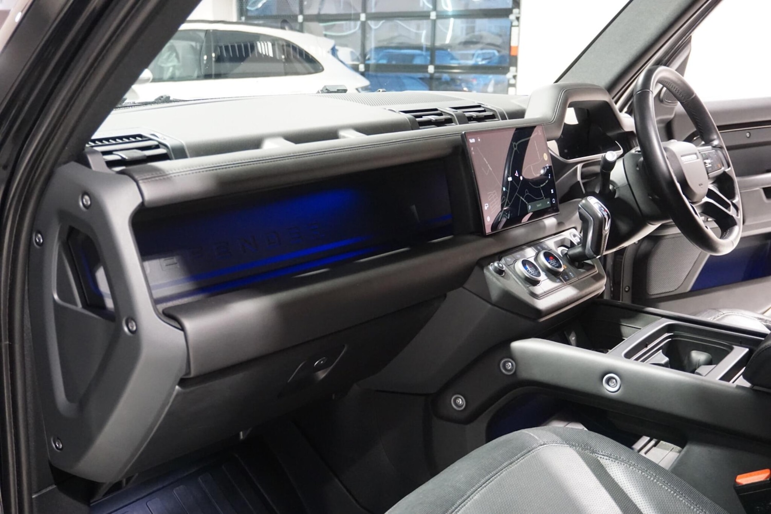 Used Land Rover Defender 110 for sale - 76918633: Photo 56