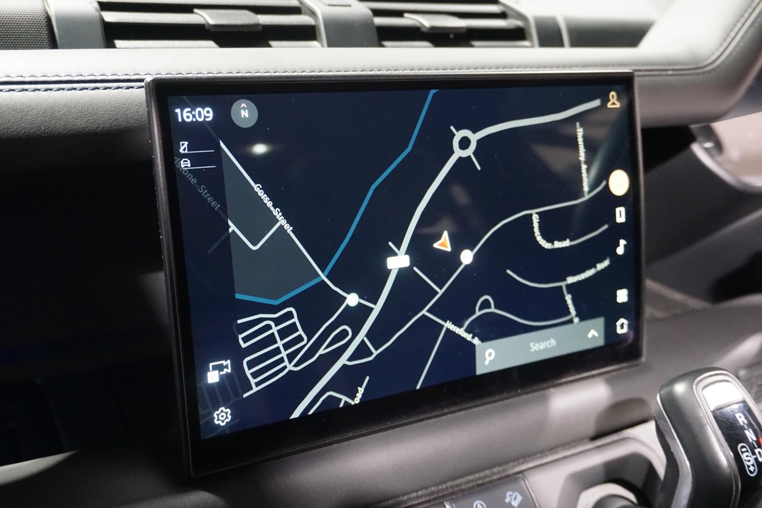 Used Land Rover Defender 110 for sale - 76918633: Photo 61