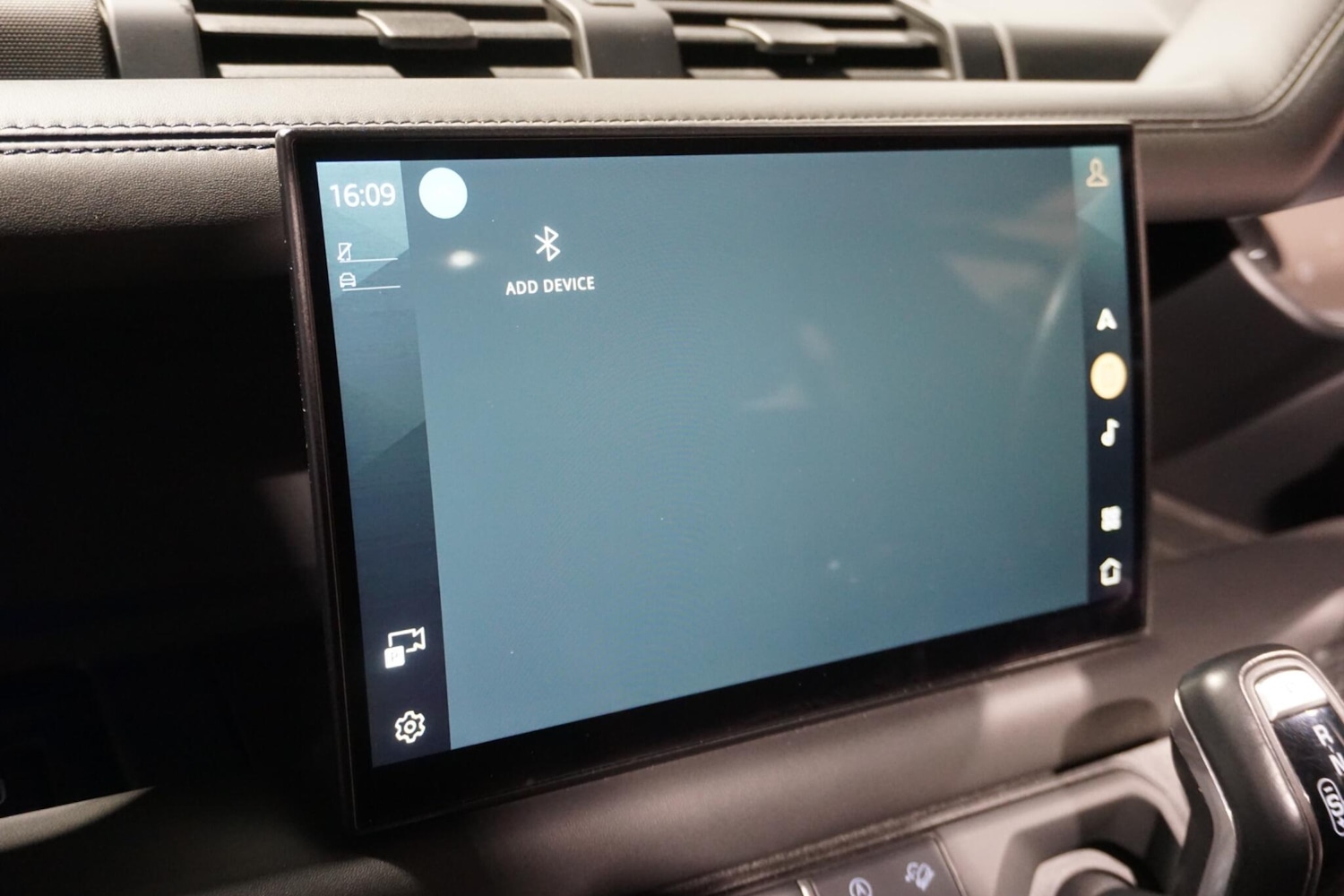 Used Land Rover Defender 110 for sale - 76918633: Photo 62