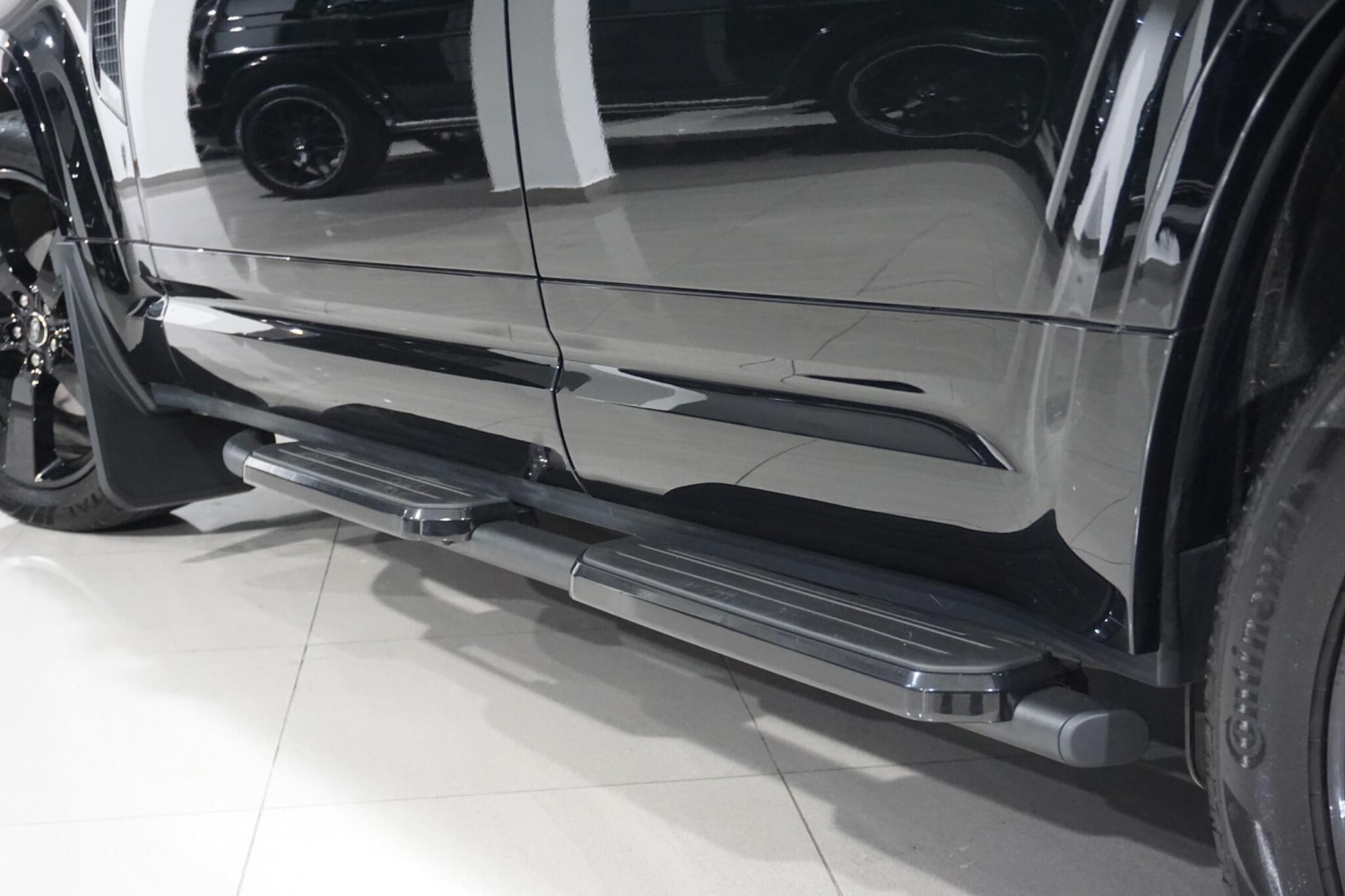 Used Land Rover Defender 110 for sale - 76918633: Photo 75