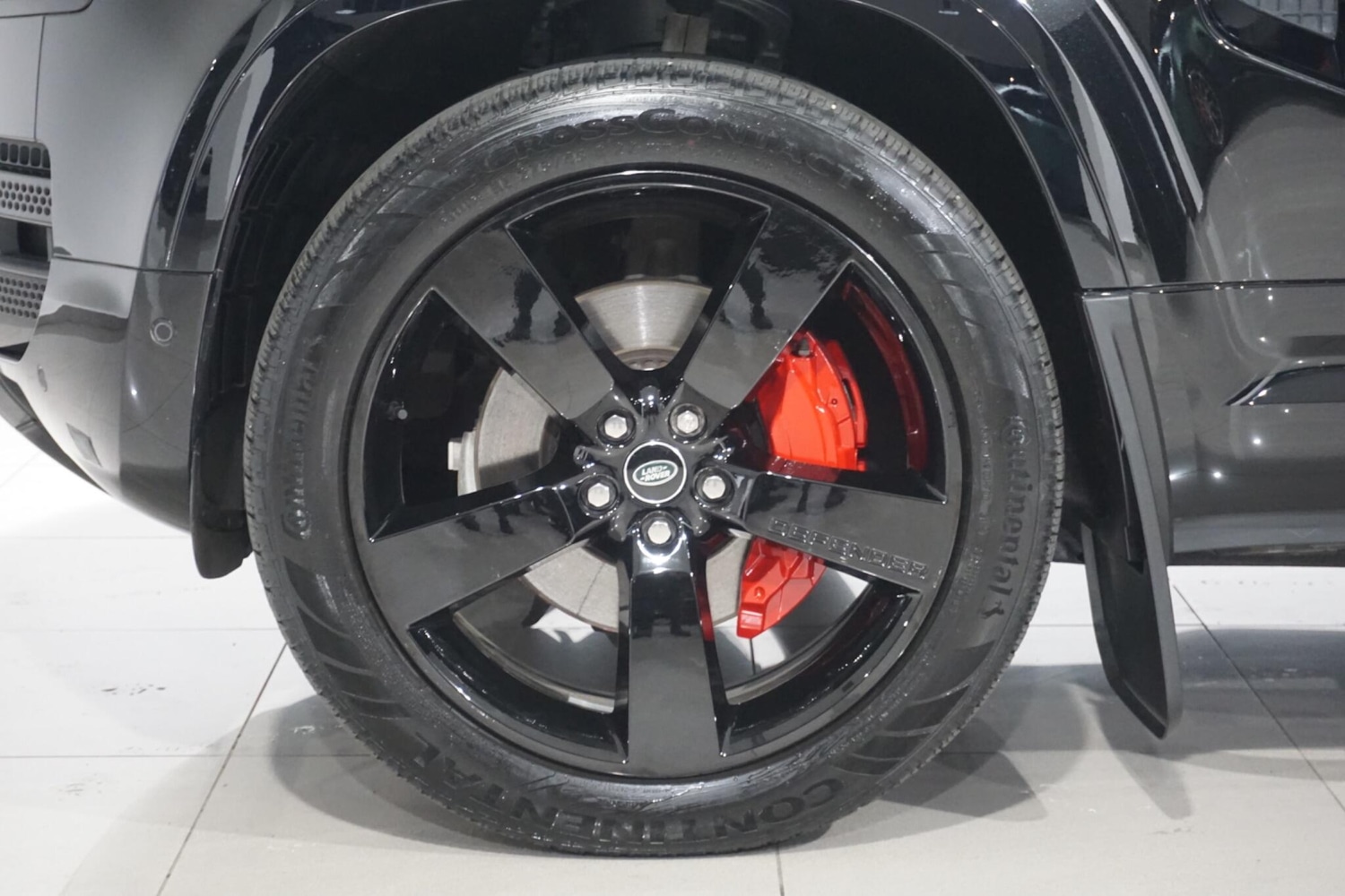 Used Land Rover Defender 110 for sale - 76918633: Photo 76