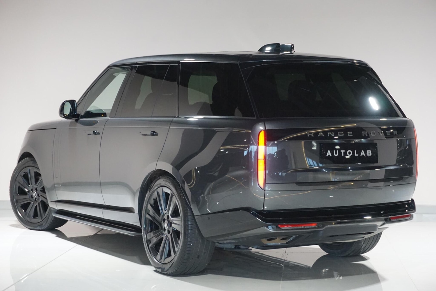 Used Land Rover Range Rover 2024 for sale - 77838520: Photo 6