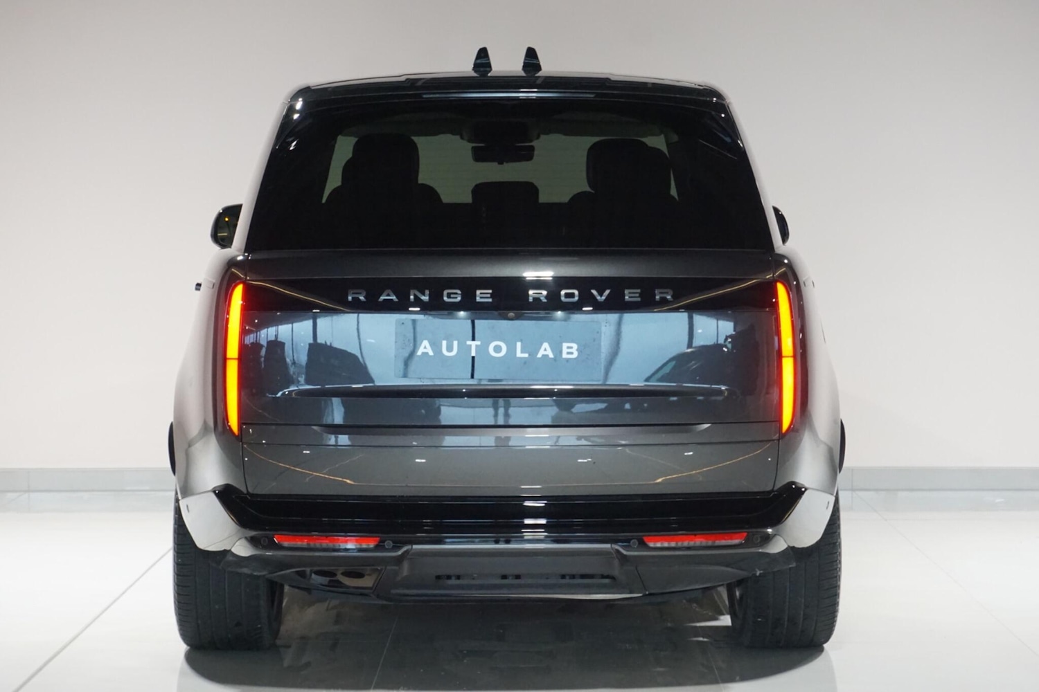 Used Land Rover Range Rover 2024 for sale - 77838520: Photo 8