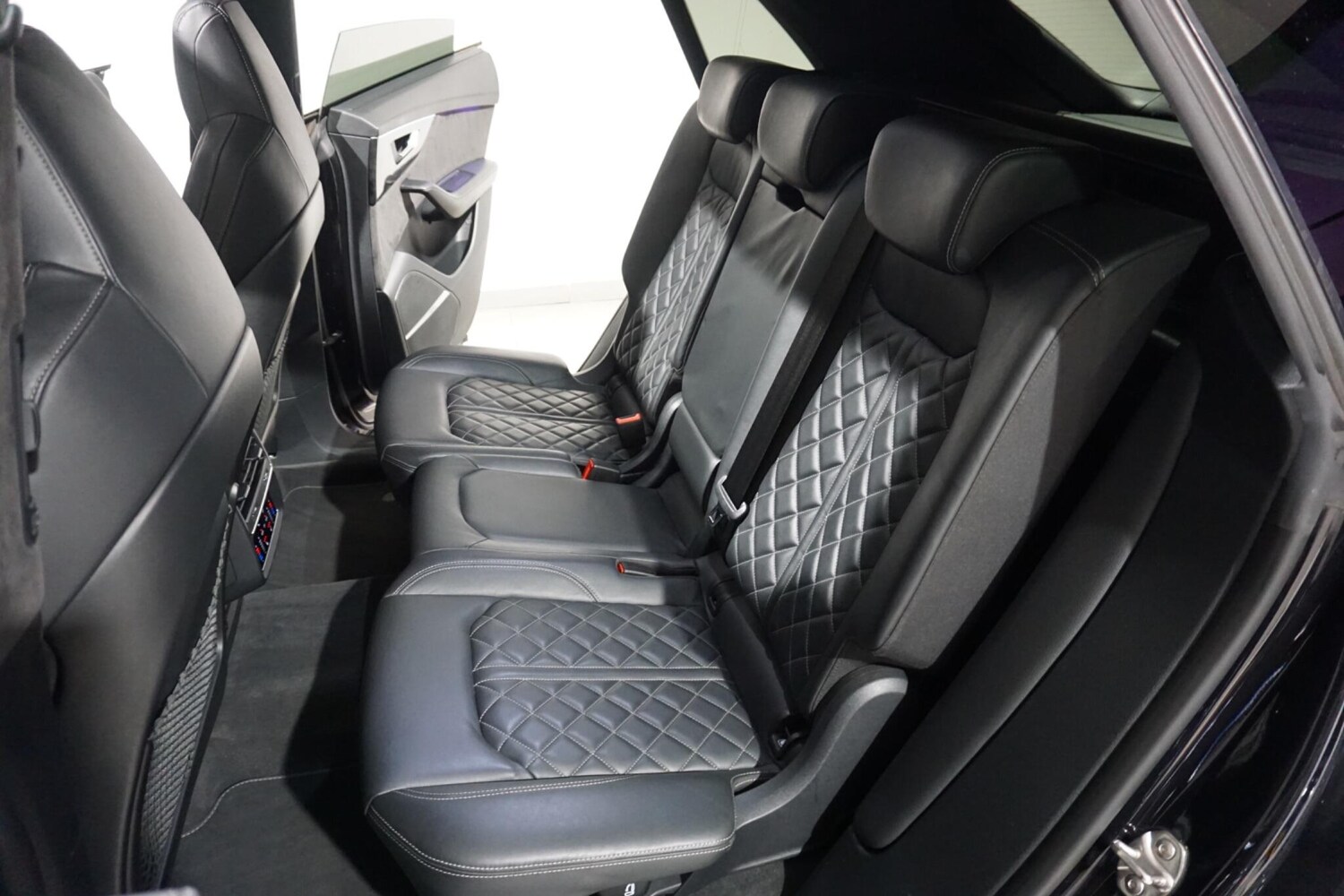 Used Audi Q8 for sale - 77510023: Photo 14