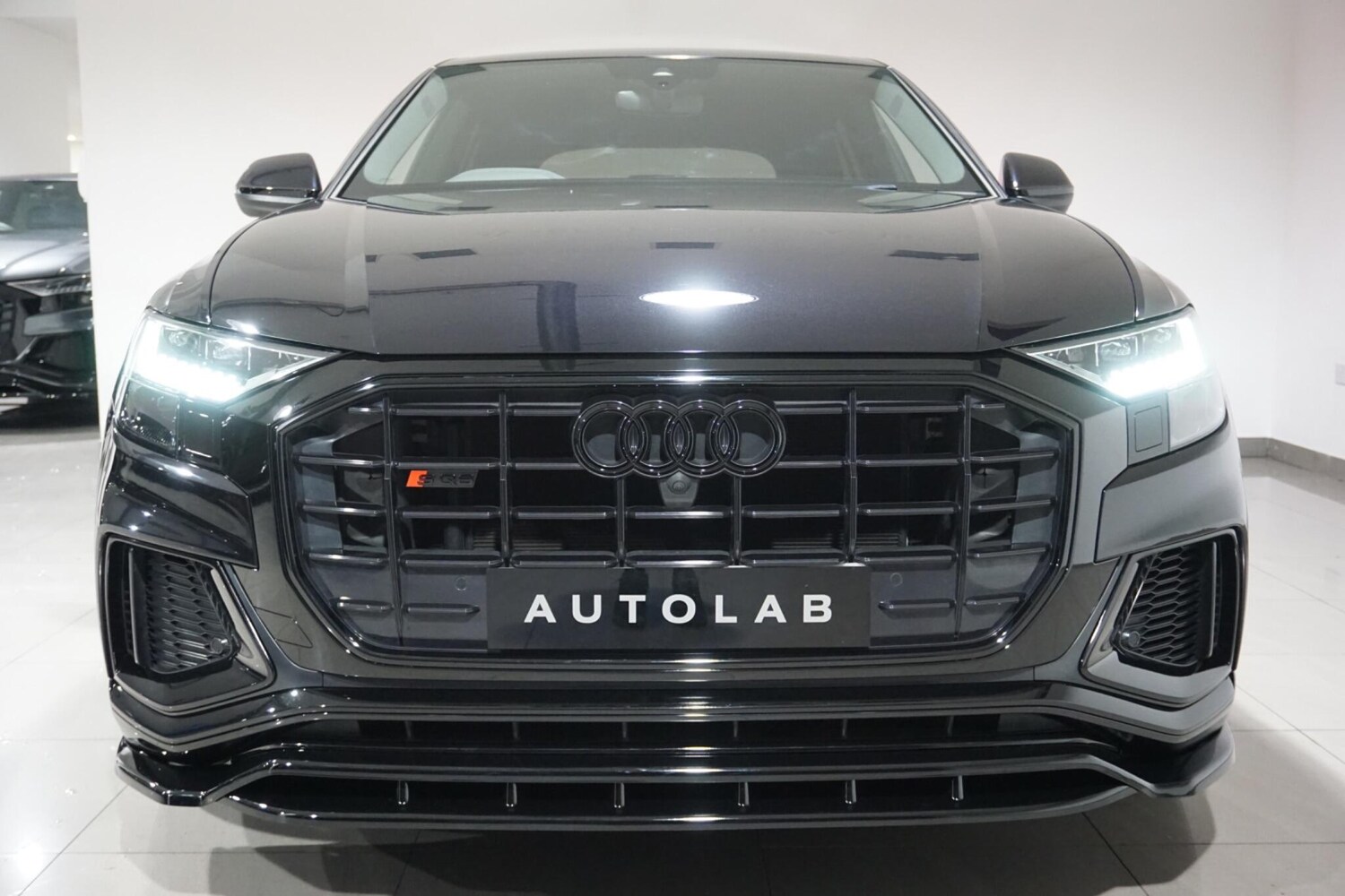 Used Audi Q8 for sale - 77510023: Photo 25