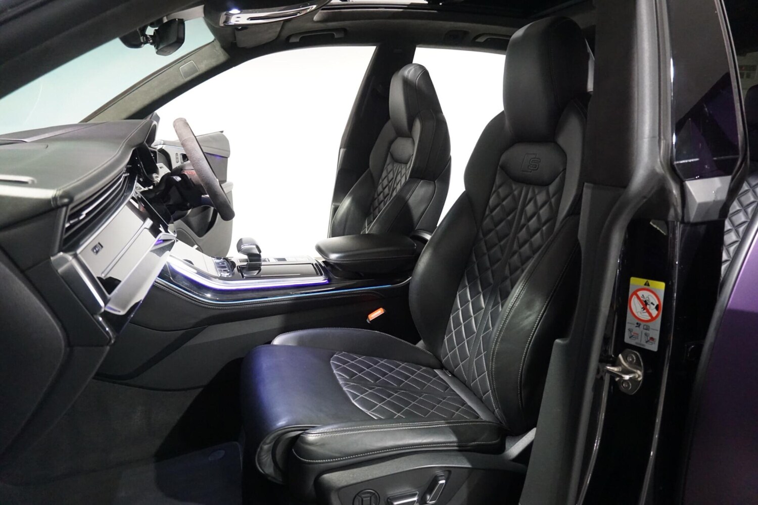 Used Audi Q8 for sale - 77510023: Photo 54