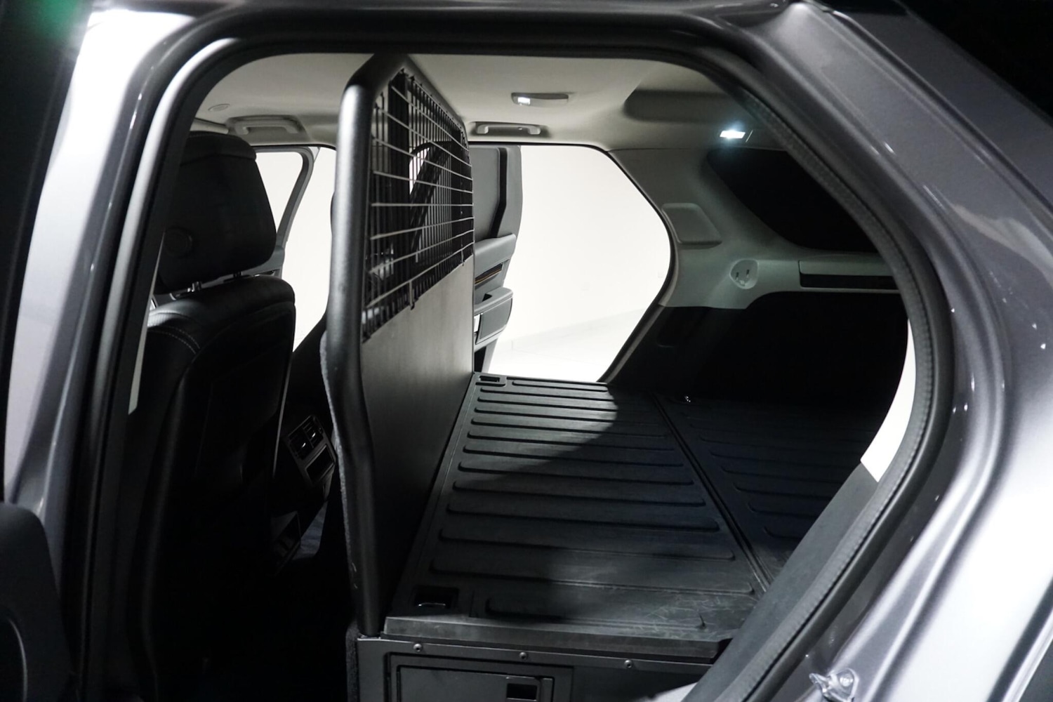 Used Land Rover Discovery 2023 for sale - 77291848: Photo 12