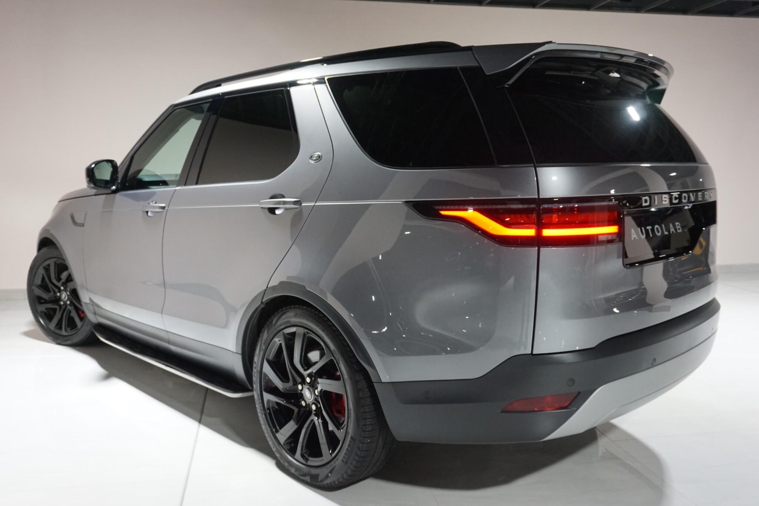 Used Land Rover Discovery 2023 for sale - 77291848: Photo 21