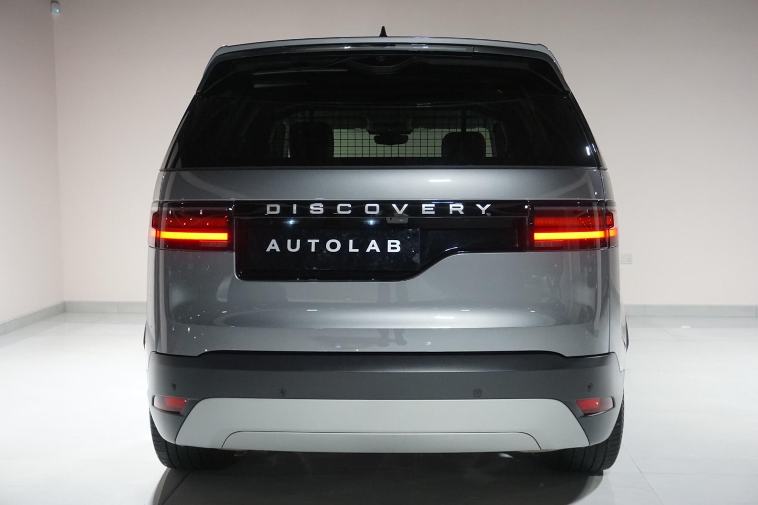 Used Land Rover Discovery 2023 for sale - 77291848: Photo 22