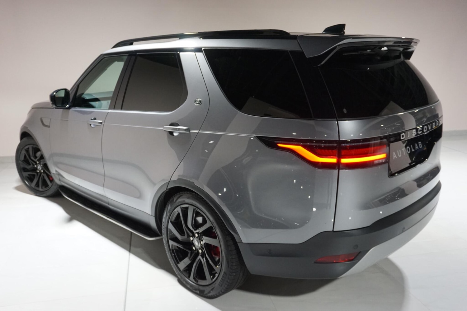 Used Land Rover Discovery 2023 for sale - 77291848: Photo 32